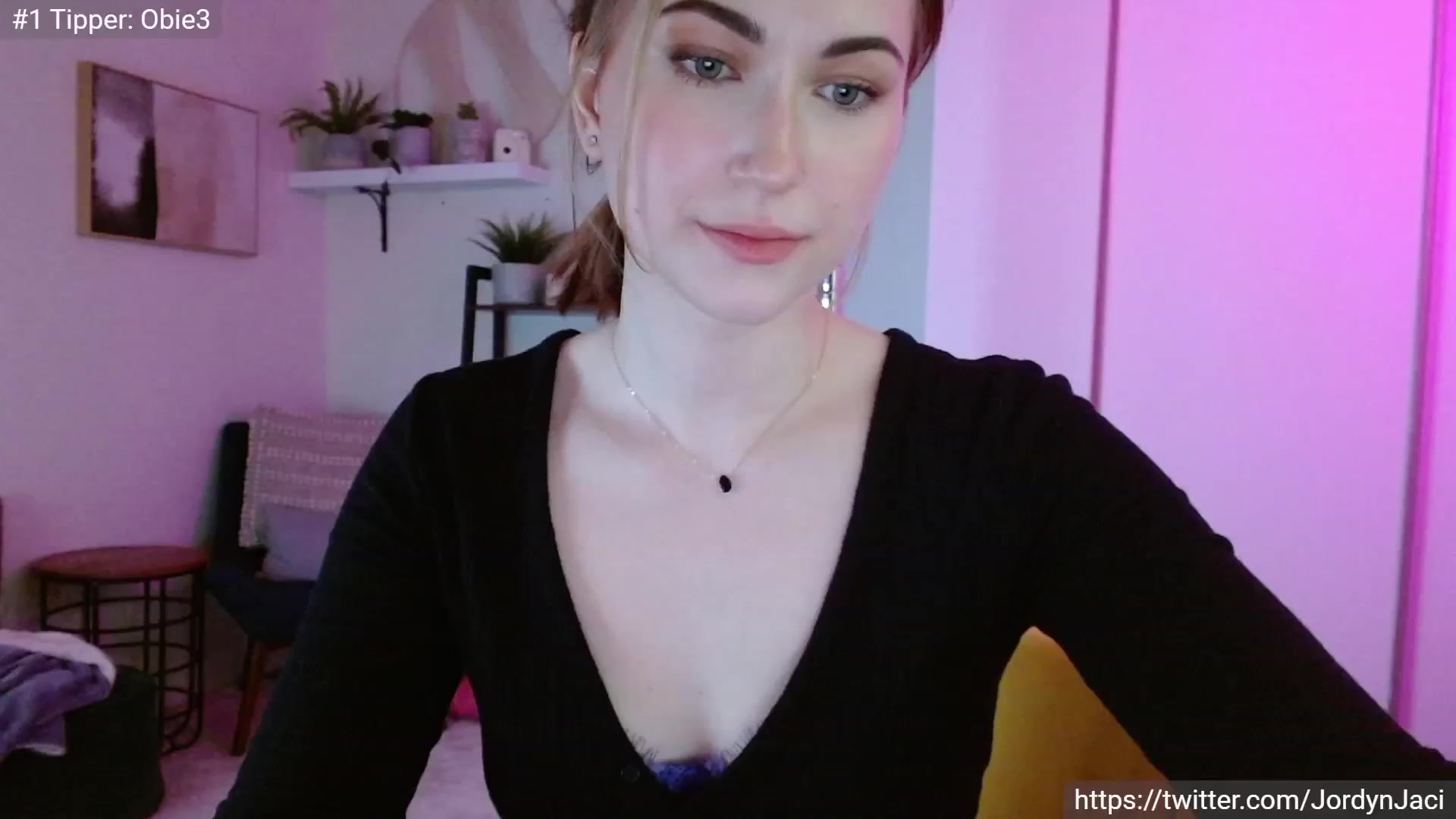 Gallery image thumbnail from JordynJaci's myfreecams stream on, 04/07/2023, 21:05 image 12 of 20