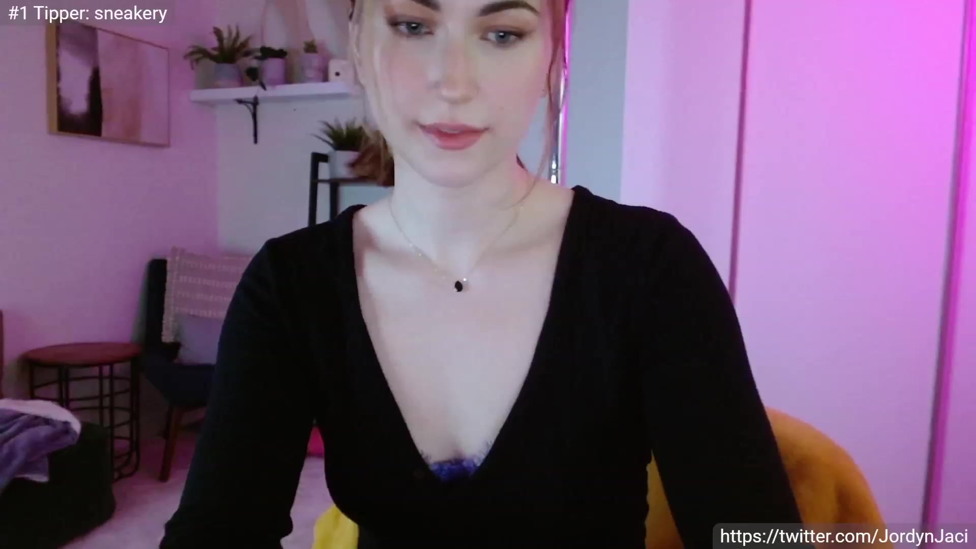 Gallery image thumbnail from JordynJaci's myfreecams stream on, 04/07/2023, 21:05 image 1 of 20