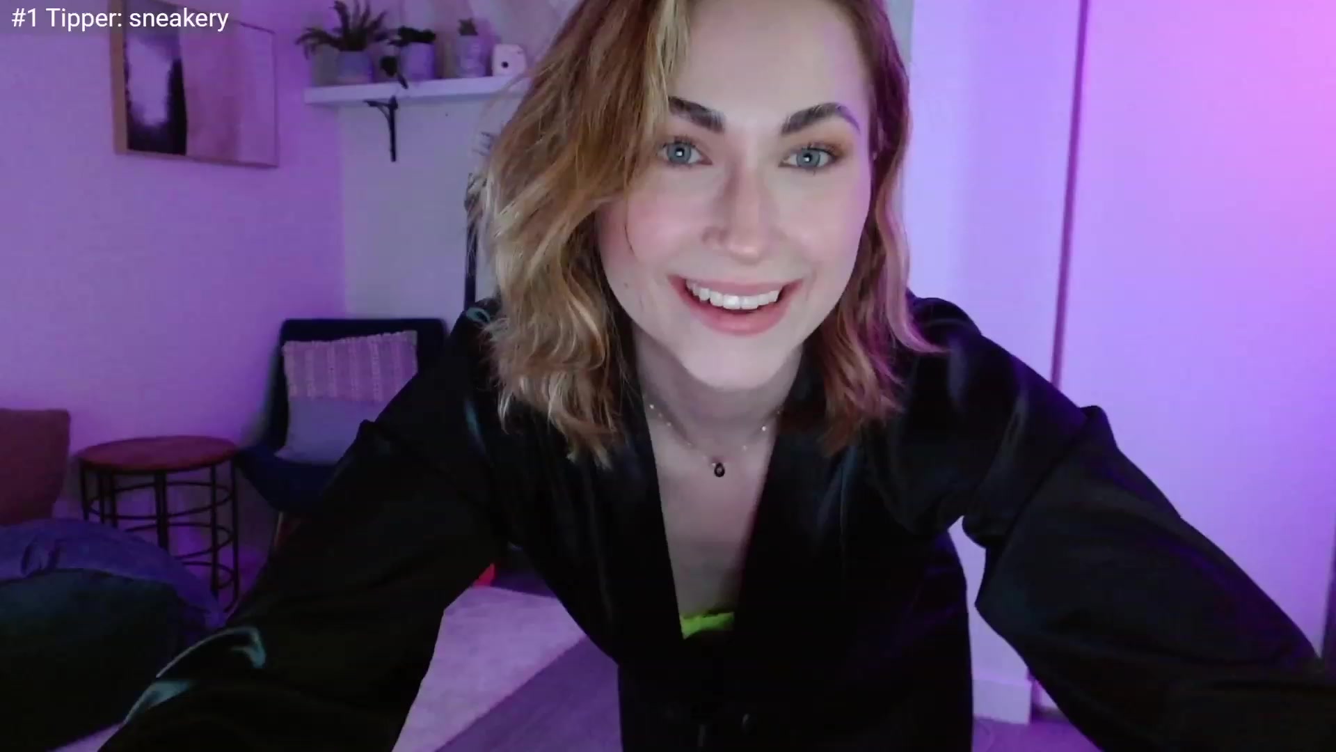 Gallery image thumbnail from JordynJaci's myfreecams stream on, 04/18/2023, 24:04 image 4 of 20