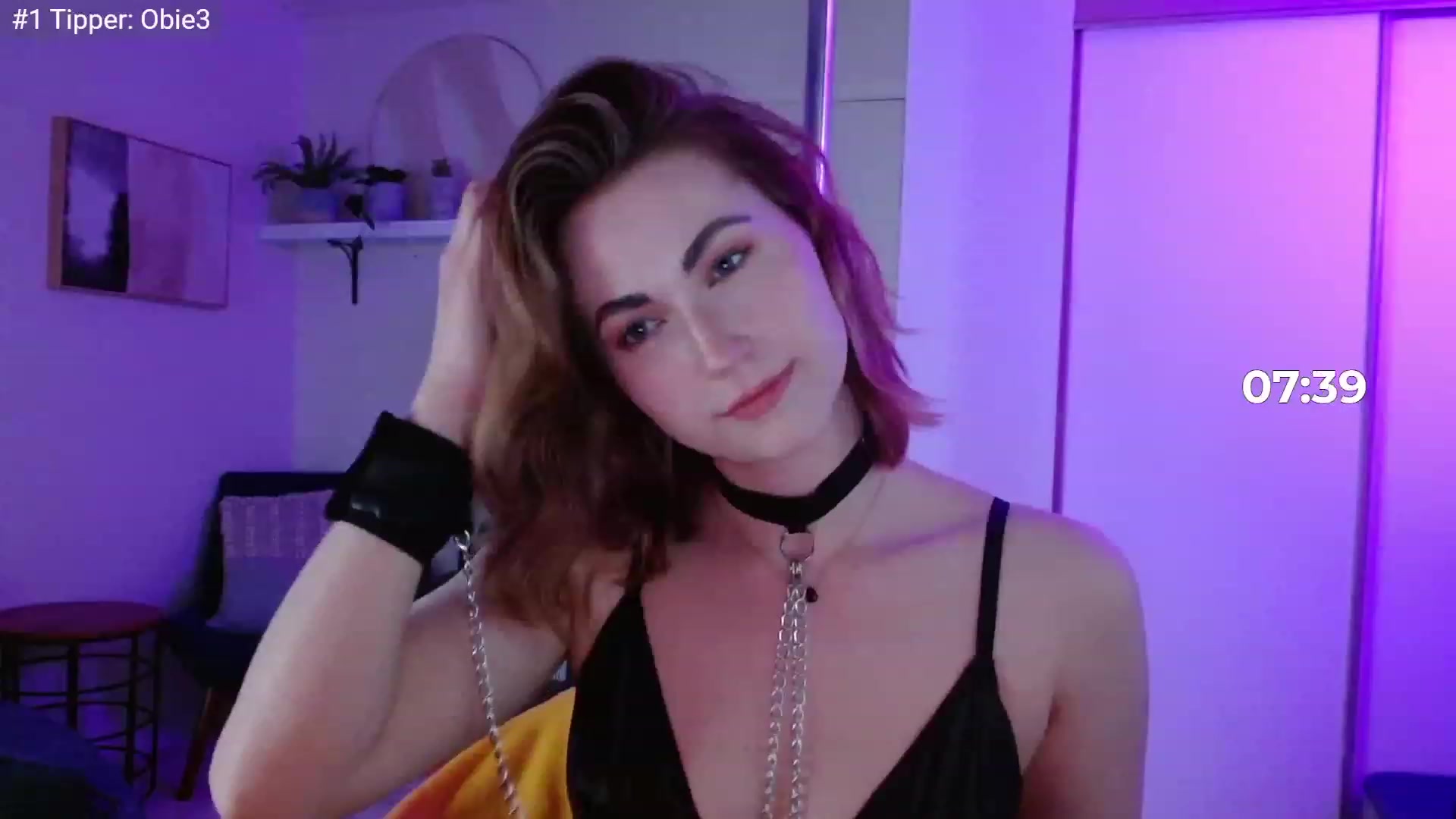 Gallery image thumbnail from JordynJaci's myfreecams stream on, 04/18/2023, 24:22 image 9 of 20