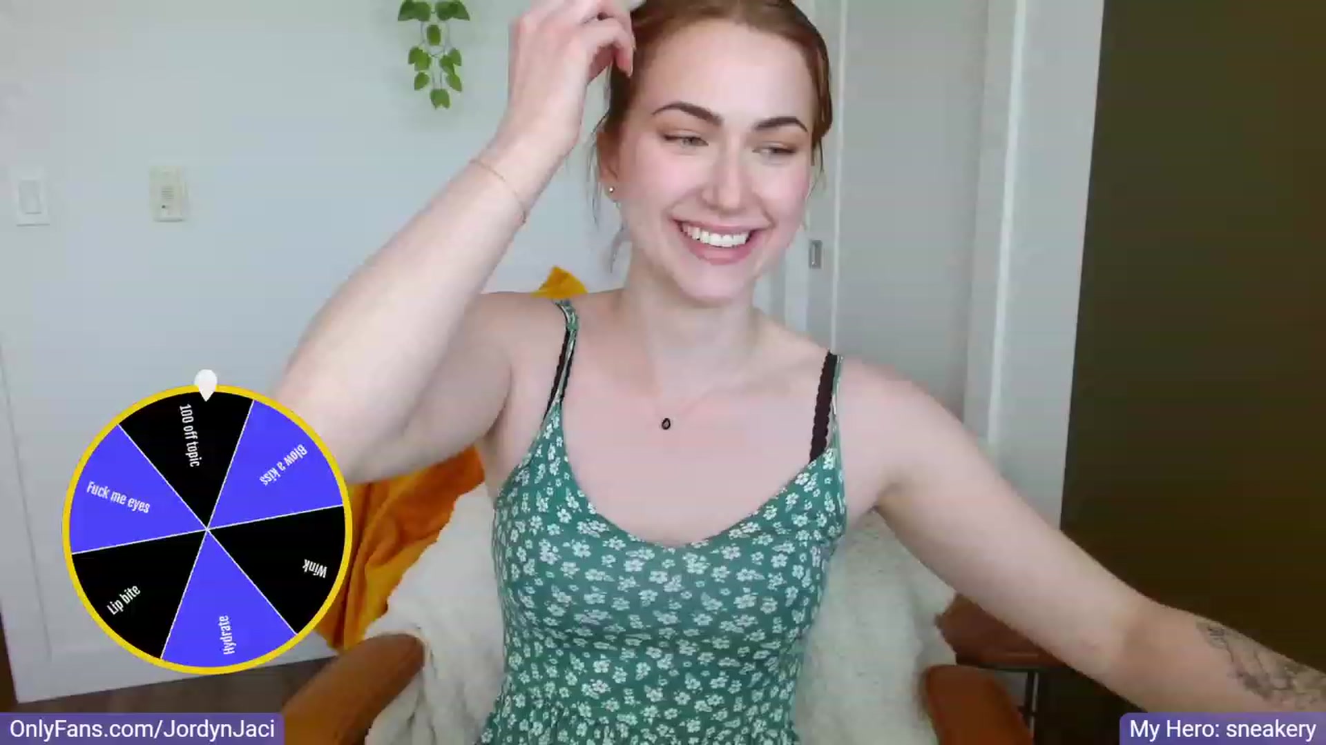 Gallery image thumbnail from JordynJaci's myfreecams stream on, 06/13/2023, 19:43 image 3 of 20