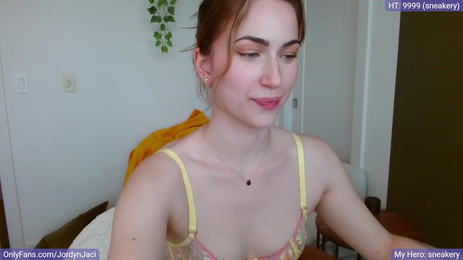 Gallery image thumbnail from JordynJaci's myfreecams stream on, 06/13/2023, 21:05 image 9 of 20