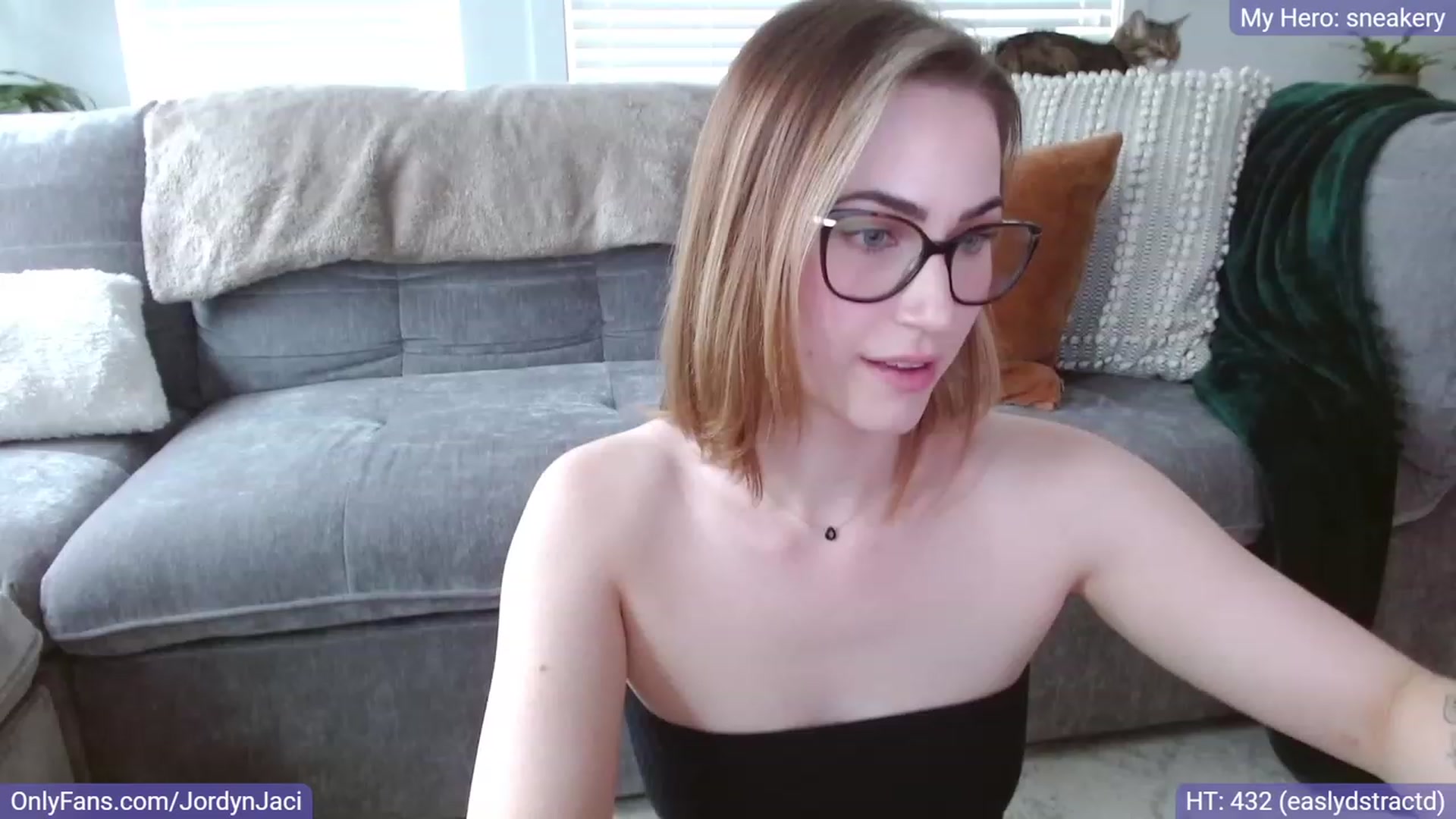Gallery image thumbnail from JordynJaci's myfreecams stream on, 06/14/2023, 19:20 image 18 of 20