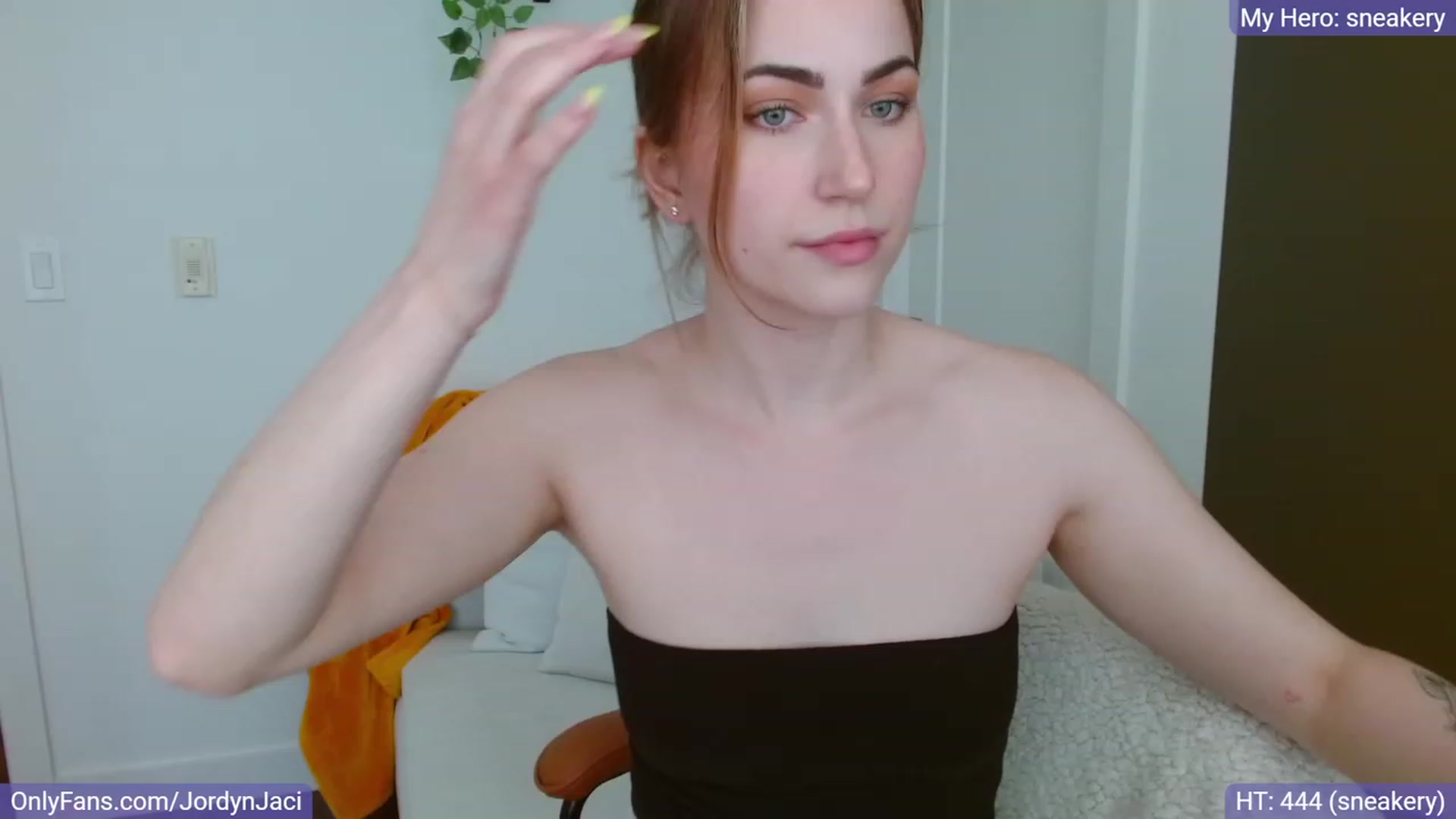 Gallery image thumbnail from JordynJaci's myfreecams stream on, 06/19/2023, 19:18 image 5 of 20