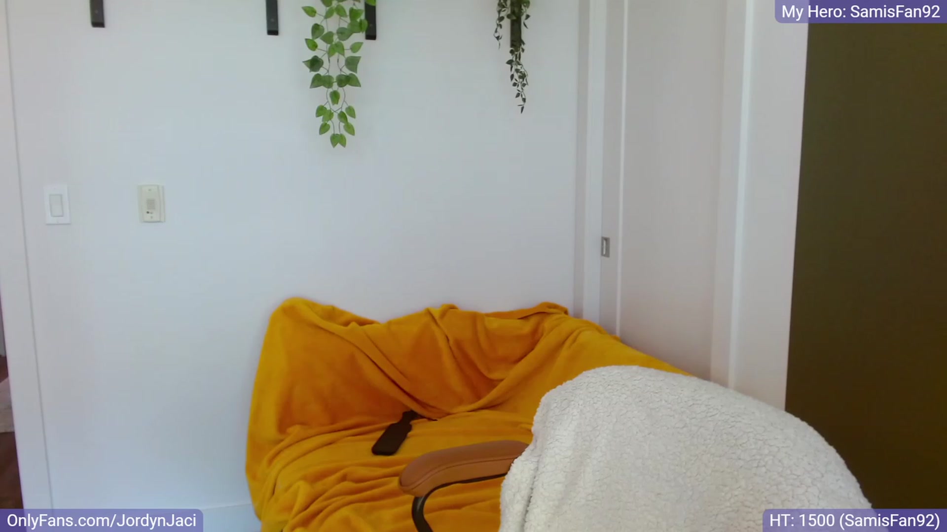 Gallery image thumbnail from JordynJaci's myfreecams stream on, 06/29/2023, 18:48 image 1 of 20
