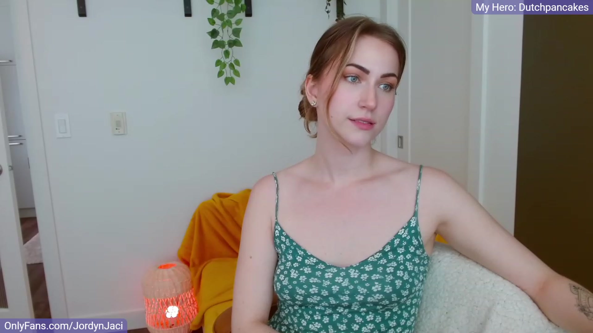Gallery image thumbnail from JordynJaci's myfreecams stream on, 07/06/2023, 19:49 image 18 of 20