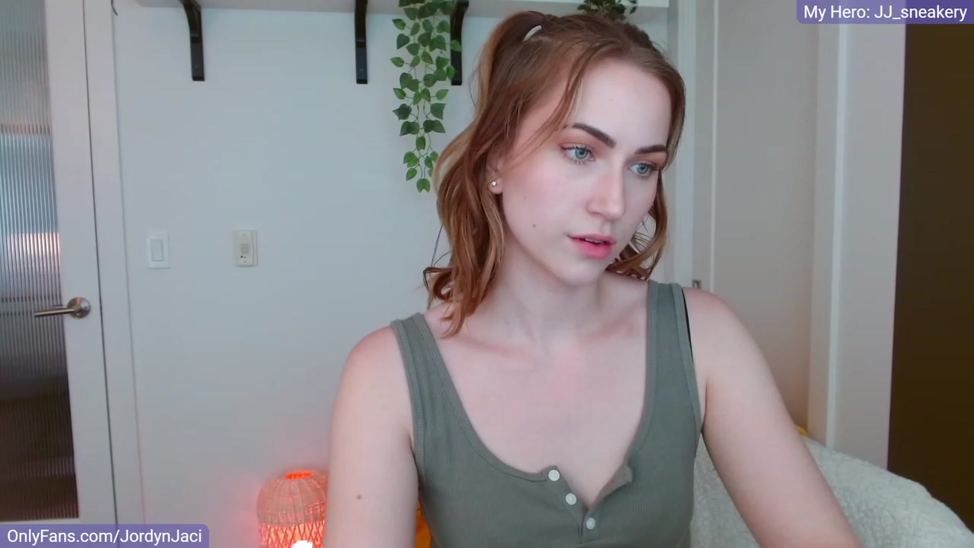 Gallery image thumbnail from JordynJaci's myfreecams stream on, 07/11/2023, 18:23 image 10 of 20