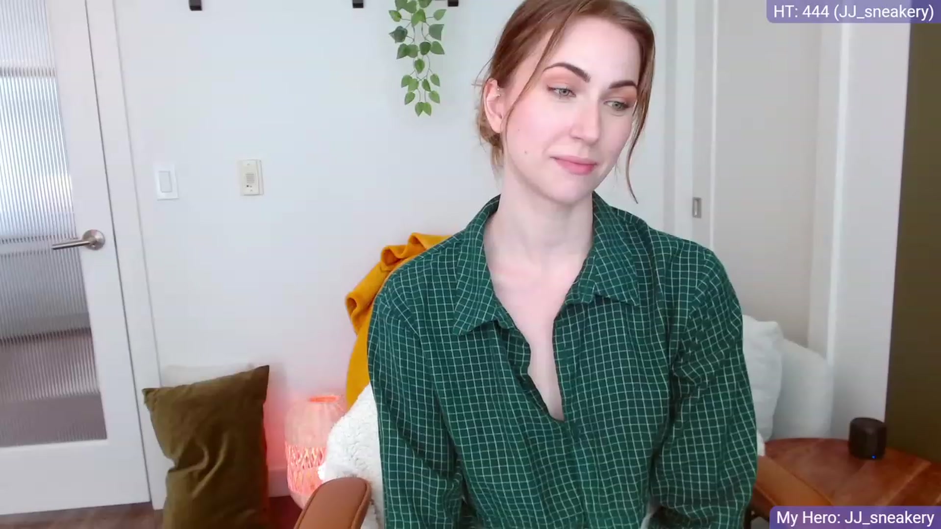 Gallery image thumbnail from JordynJaci's myfreecams stream on, 07/18/2023, 21:45 image 5 of 20