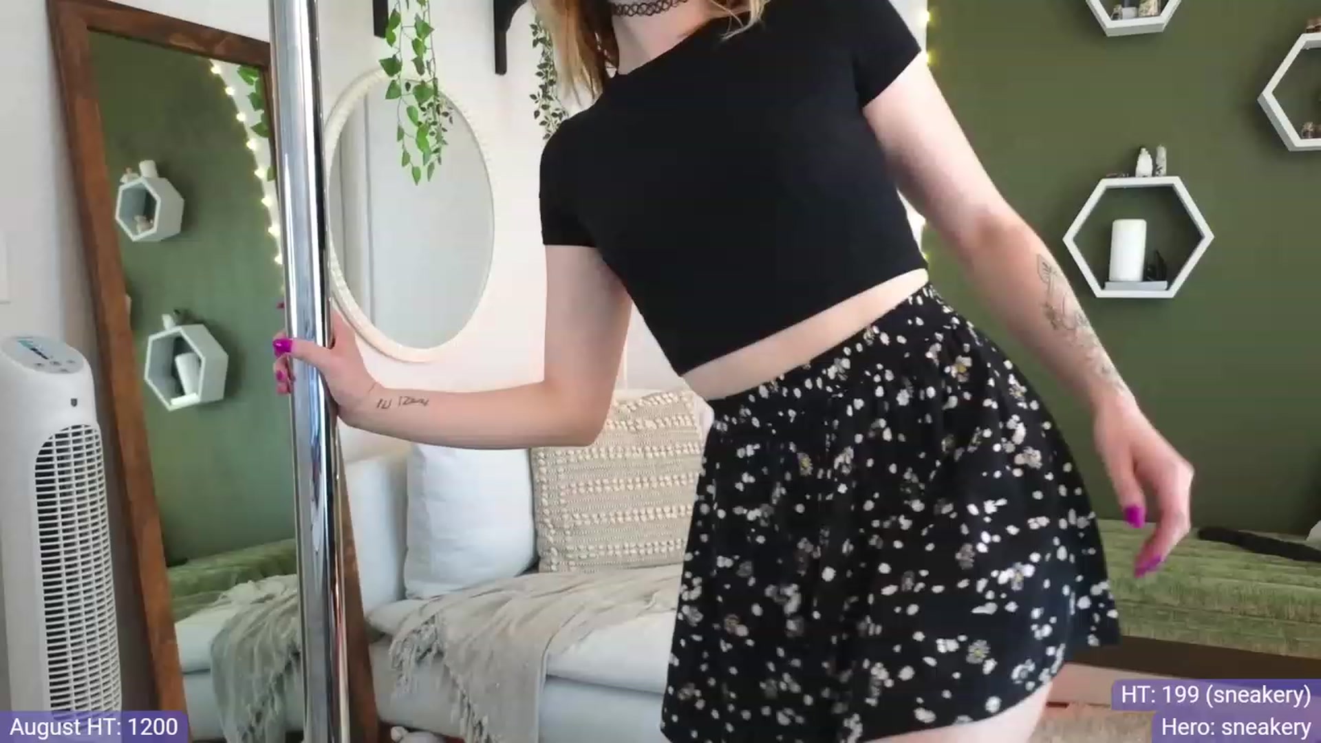 Gallery image thumbnail from JordynJaci's myfreecams stream on, 08/17/2023, 18:09 image 2 of 20