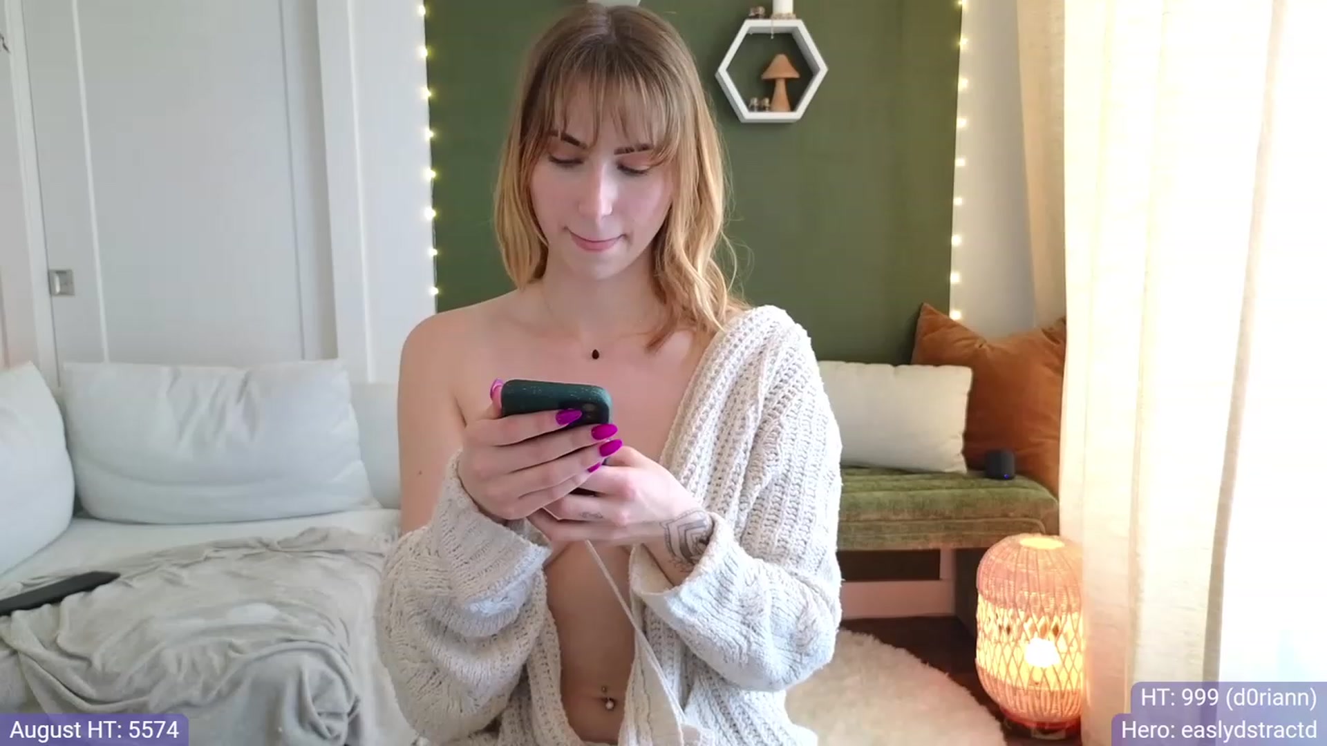 Gallery image thumbnail from JordynJaci's myfreecams stream on, 08/25/2023, 18:44 image 18 of 20