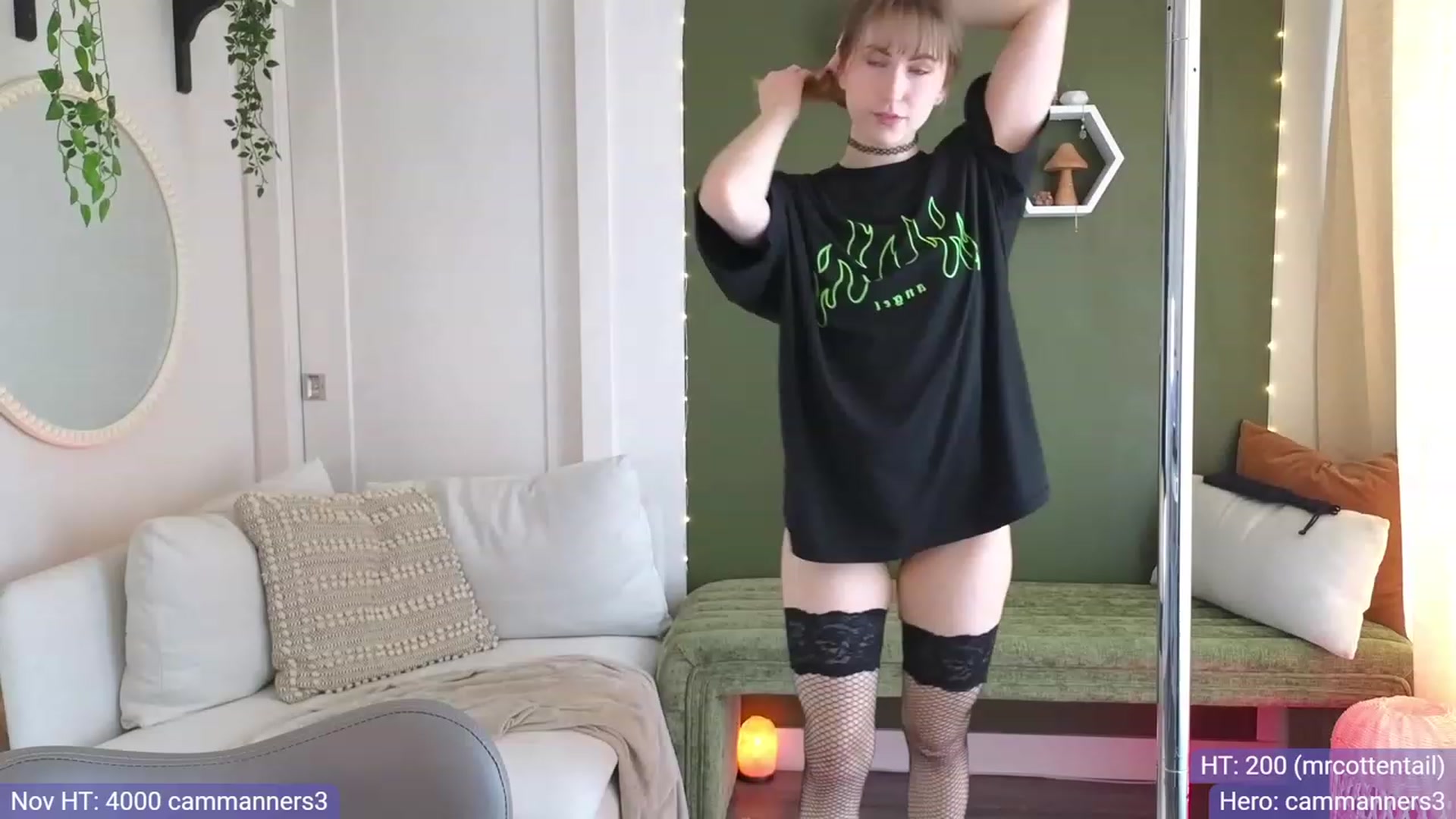 Gallery image thumbnail from JordynJaci's myfreecams stream on, 11/10/2023, 18:17 image 12 of 20