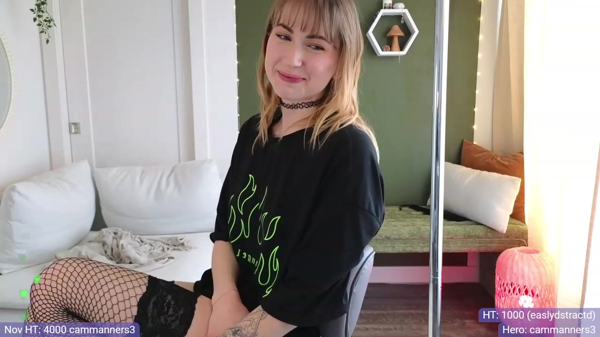Gallery image thumbnail from JordynJaci's myfreecams stream on, 11/10/2023, 20:28 image 17 of 20