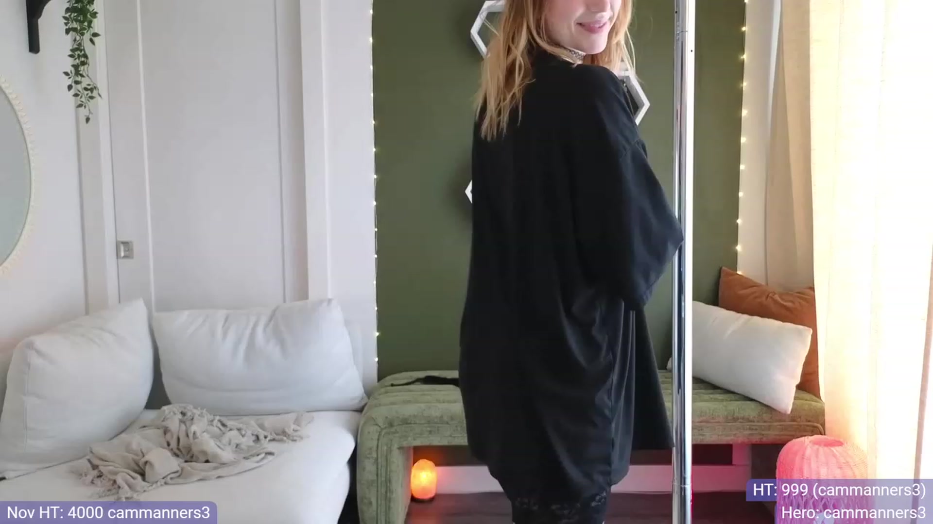 Gallery image thumbnail from JordynJaci's myfreecams stream on, 11/10/2023, 20:28 image 13 of 20