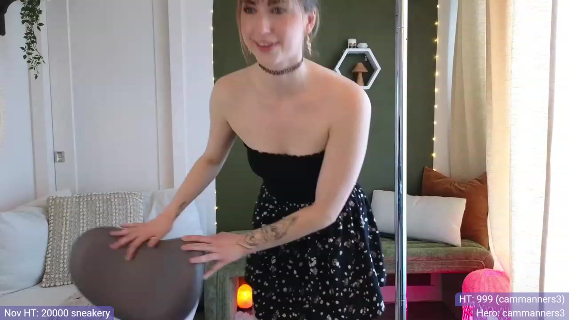 Gallery image thumbnail from JordynJaci's myfreecams stream on, 11/17/2023, 17:39 image 14 of 20