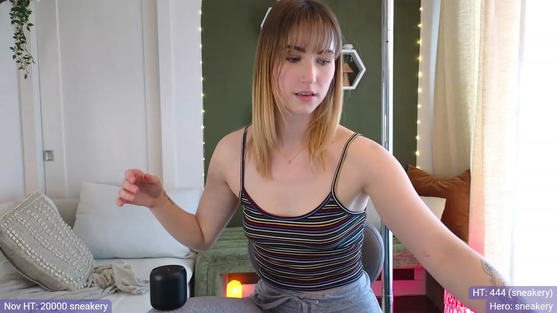 Gallery image thumbnail from JordynJaci's myfreecams stream on, 11/22/2023, 18:42 image 15 of 20