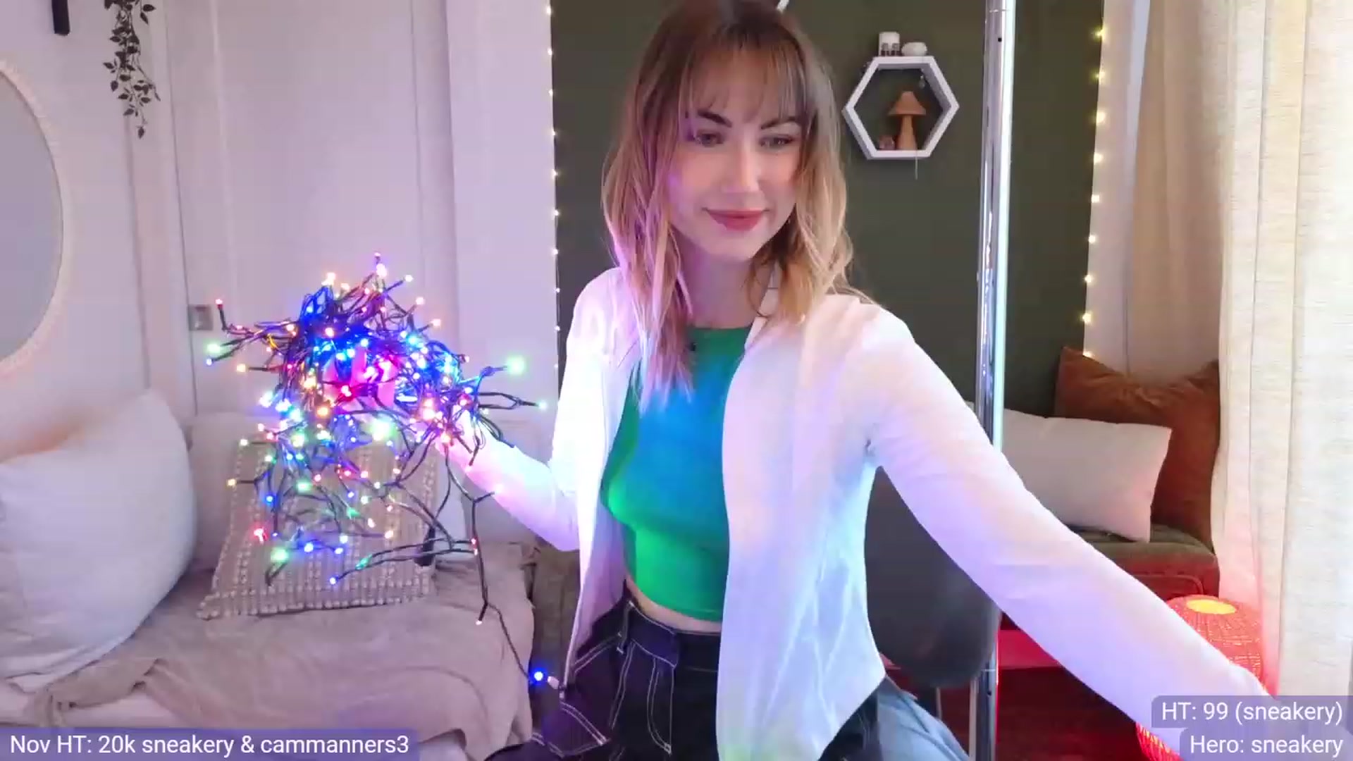 Gallery image thumbnail from JordynJaci's myfreecams stream on, 11/28/2023, 15:45 image 12 of 20