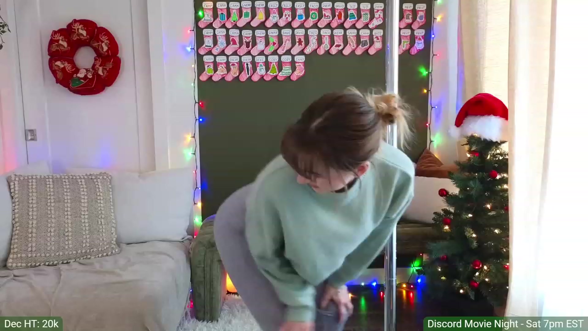Gallery image thumbnail from JordynJaci's myfreecams stream on, 12/14/2023, 18:29 image 15 of 20