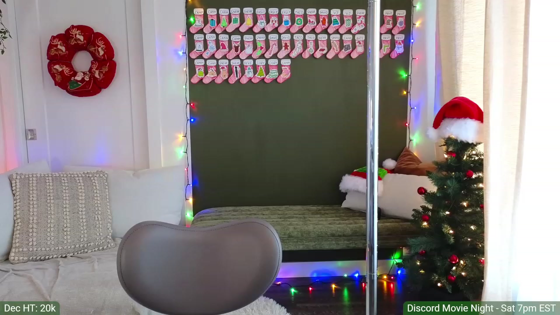 Gallery image thumbnail from JordynJaci's myfreecams stream on, 12/14/2023, 18:29 image 11 of 20