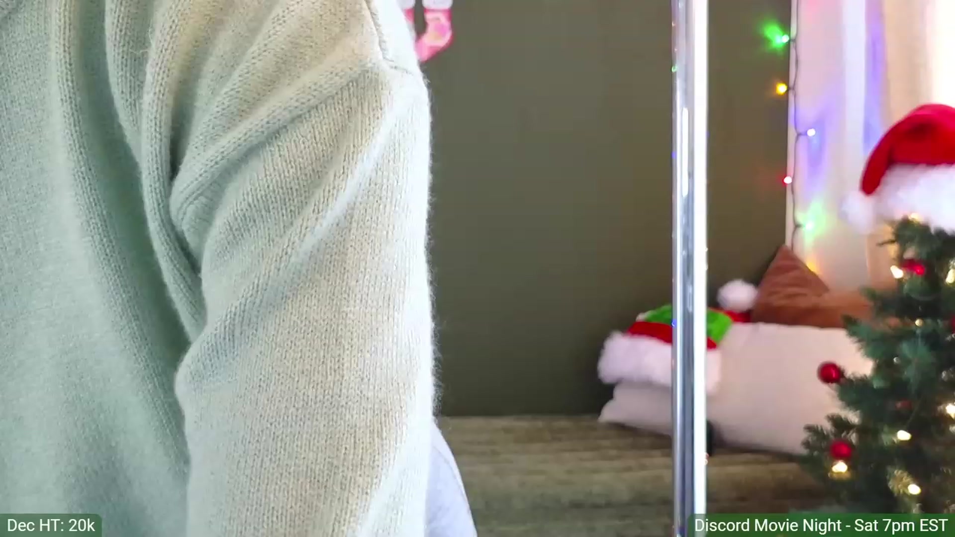 Gallery image thumbnail from JordynJaci's myfreecams stream on, 12/14/2023, 18:29 image 16 of 20