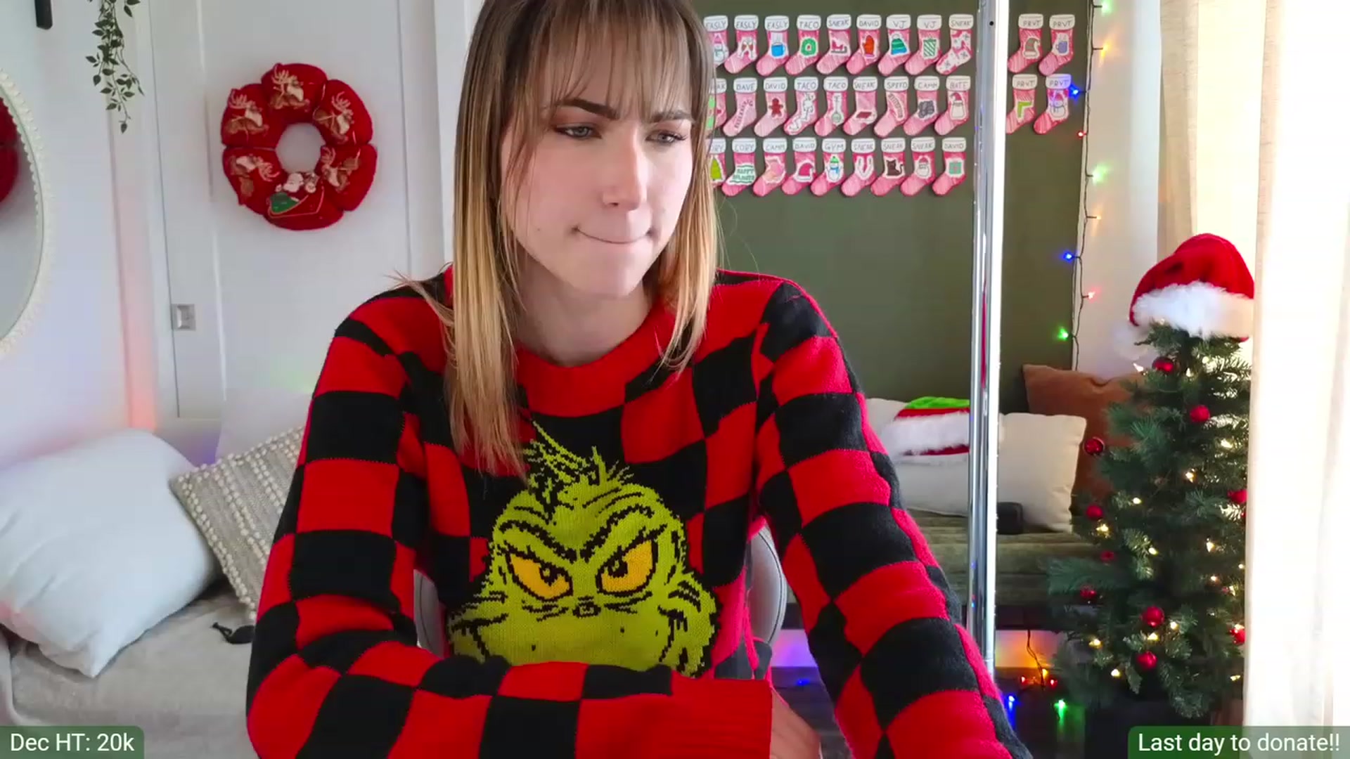 Gallery image thumbnail from JordynJaci's myfreecams stream on, 12/19/2023, 20:05 image 20 of 20
