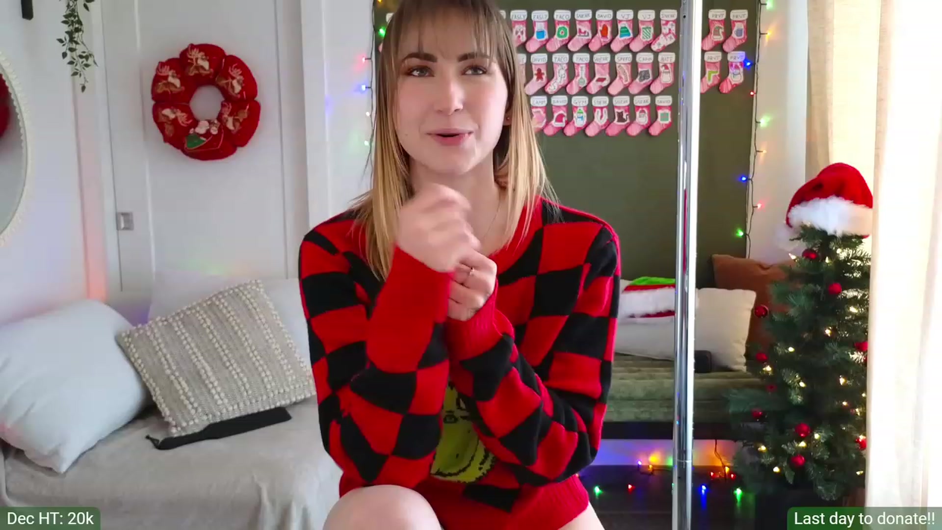 Gallery image thumbnail from JordynJaci's myfreecams stream on, 12/19/2023, 20:05 image 16 of 20