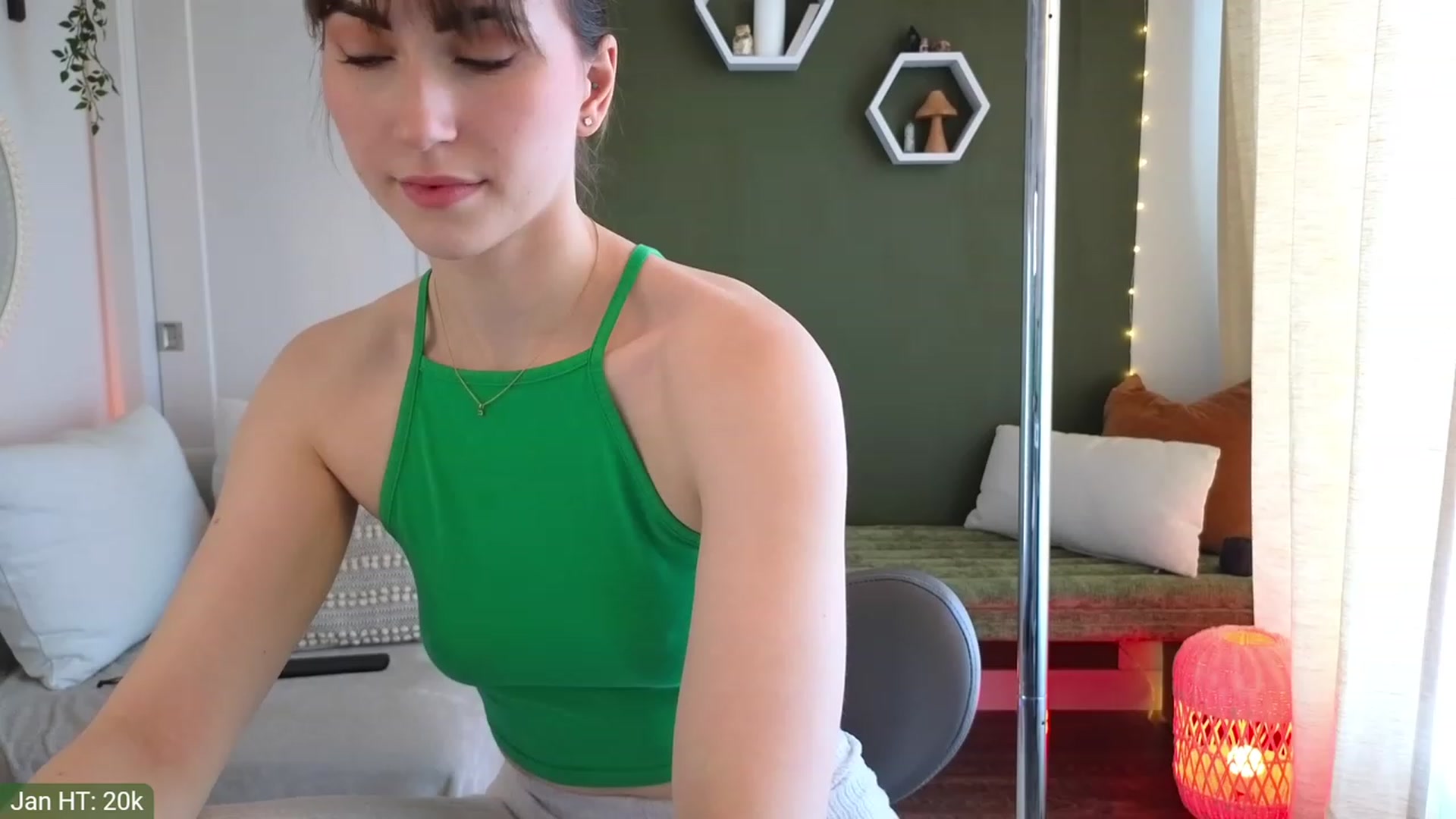 Gallery image thumbnail from JordynJaci's myfreecams stream on, 01/05/2024, 17:50 image 14 of 20