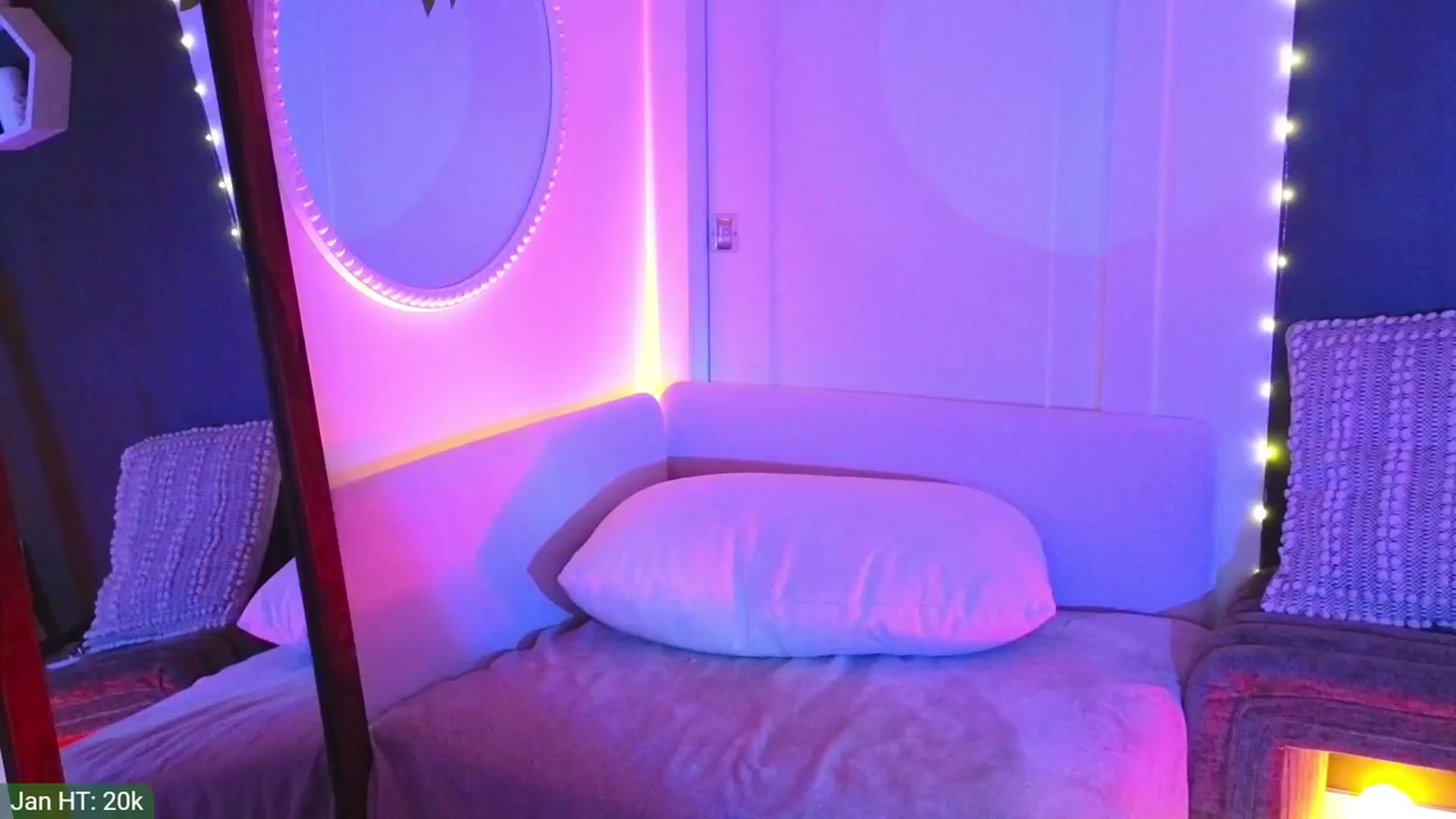 Gallery image thumbnail from JordynJaci's myfreecams stream on, 01/15/2024, 02:12 image 8 of 20
