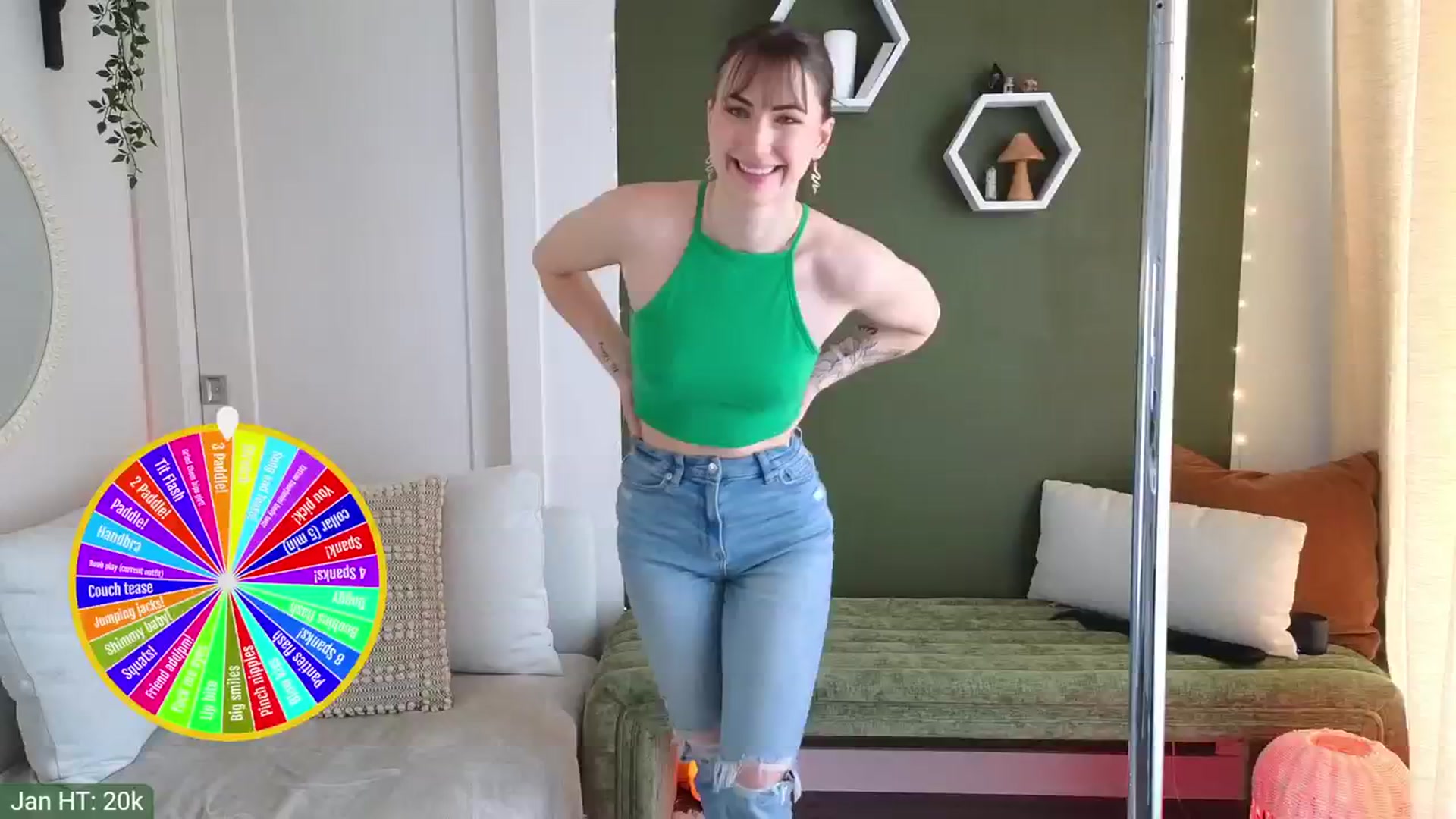 Gallery image thumbnail from JordynJaci's myfreecams stream on, 01/16/2024, 19:35 image 9 of 20