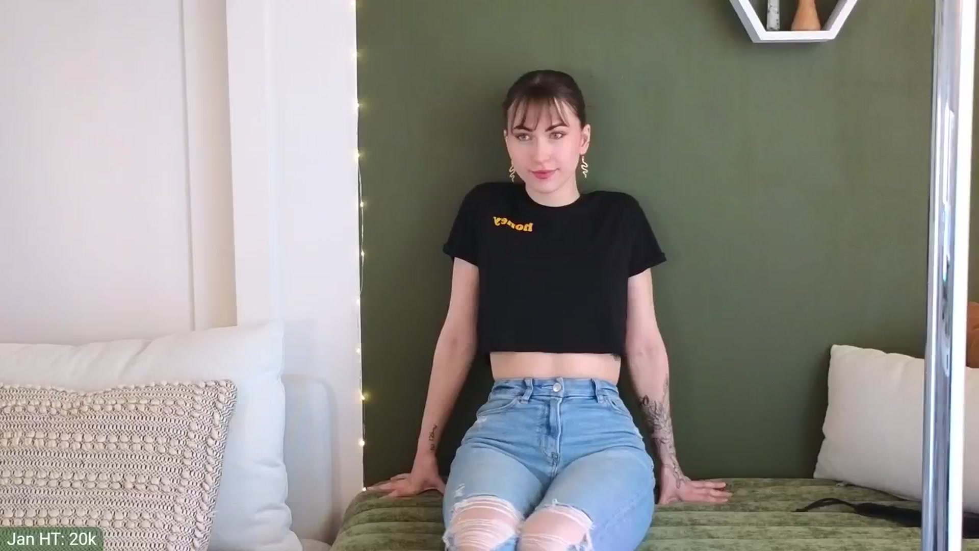 Gallery image thumbnail from JordynJaci's myfreecams stream on, 01/16/2024, 19:35 image 1 of 20