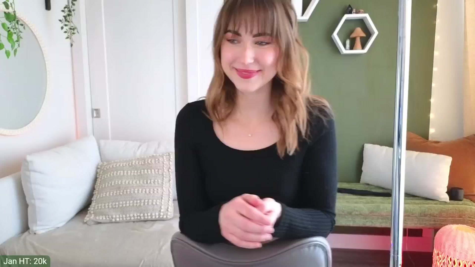 Gallery image thumbnail from JordynJaci's myfreecams stream on, 01/17/2024, 18:44 image 9 of 20
