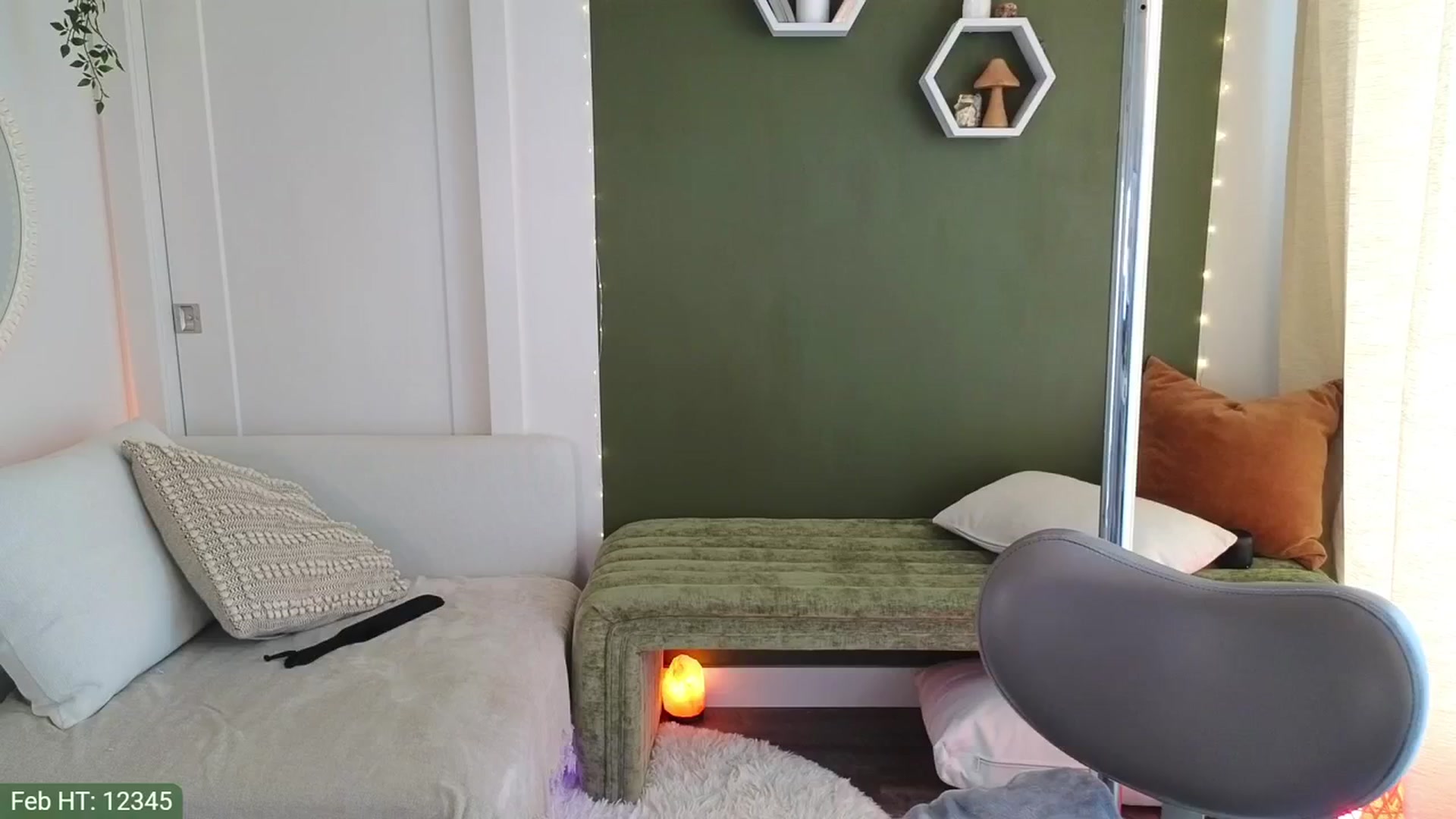 Gallery image thumbnail from JordynJaci's myfreecams stream on, 02/06/2024, 20:14 image 19 of 20