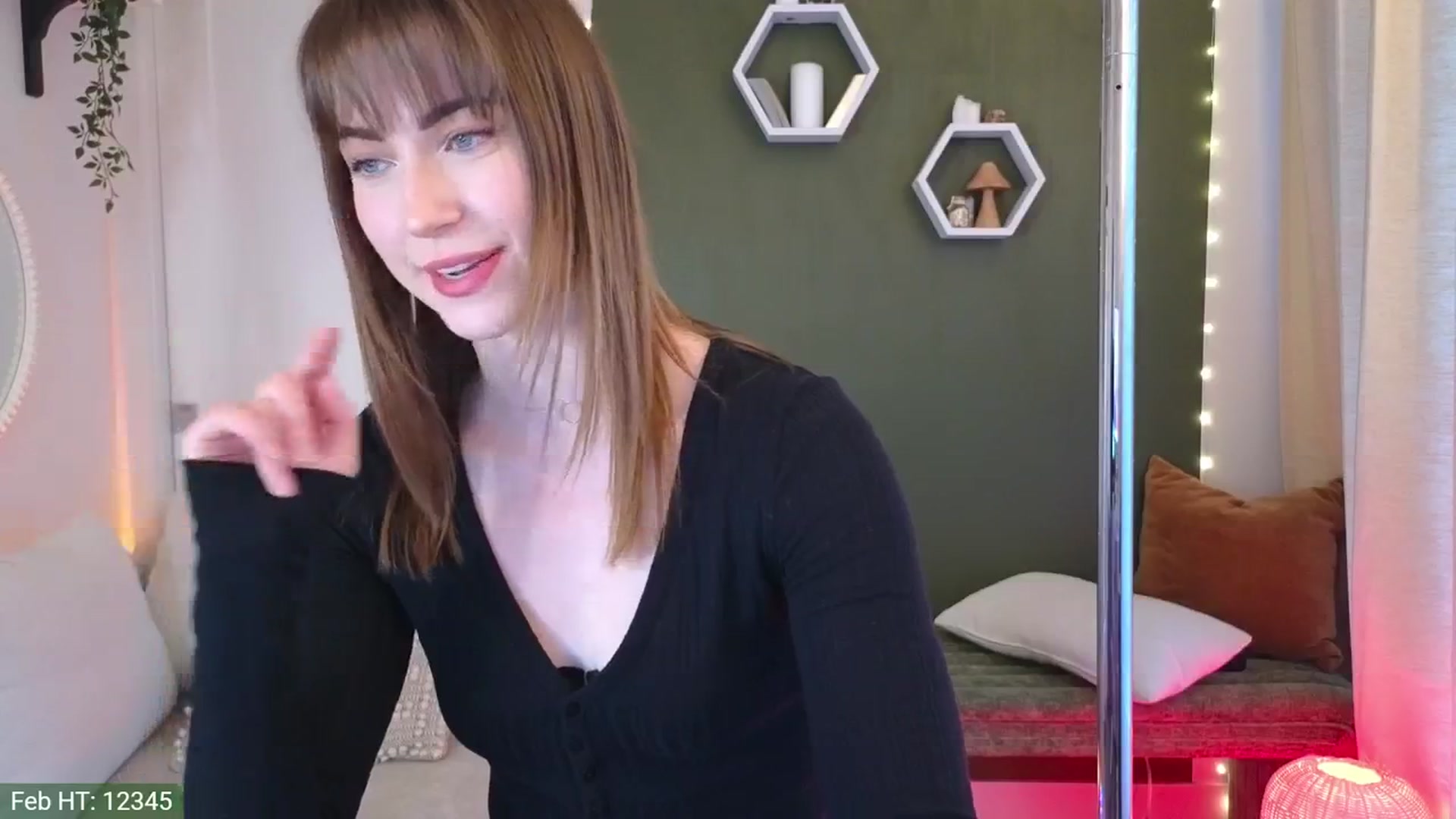 Gallery image thumbnail from JordynJaci's myfreecams stream on, 02/08/2024, 15:42 image 2 of 20