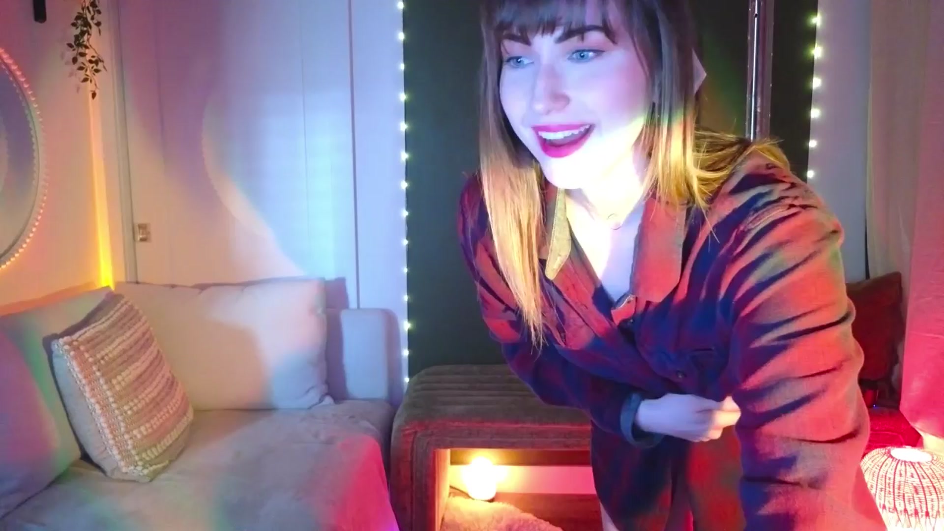 Gallery image thumbnail from JordynJaci's myfreecams stream on, 04/02/2024, 17:34 image 7 of 20