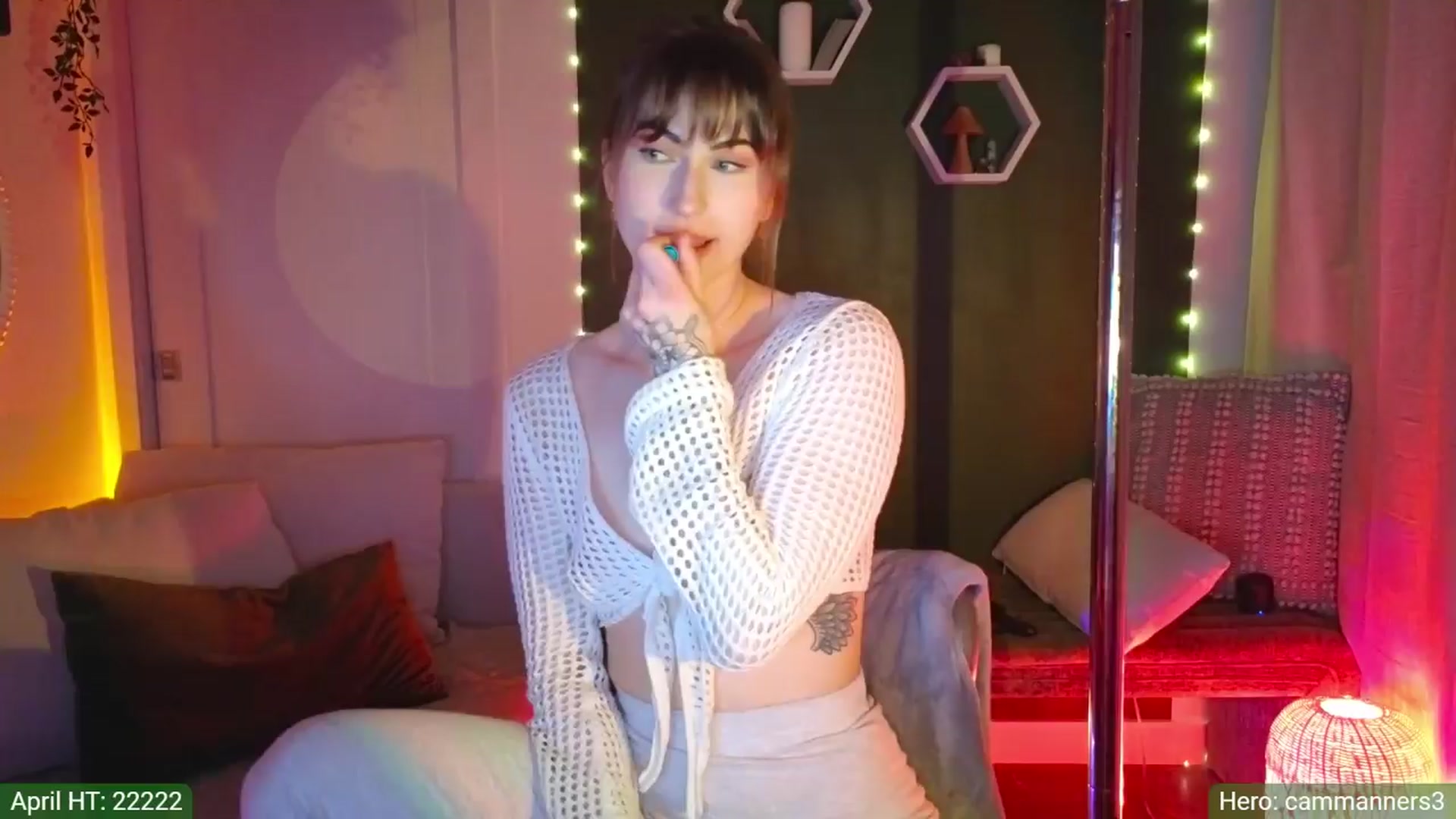 Gallery image thumbnail from JordynJaci's myfreecams stream on, 04/05/2024, 02:17 image 9 of 20
