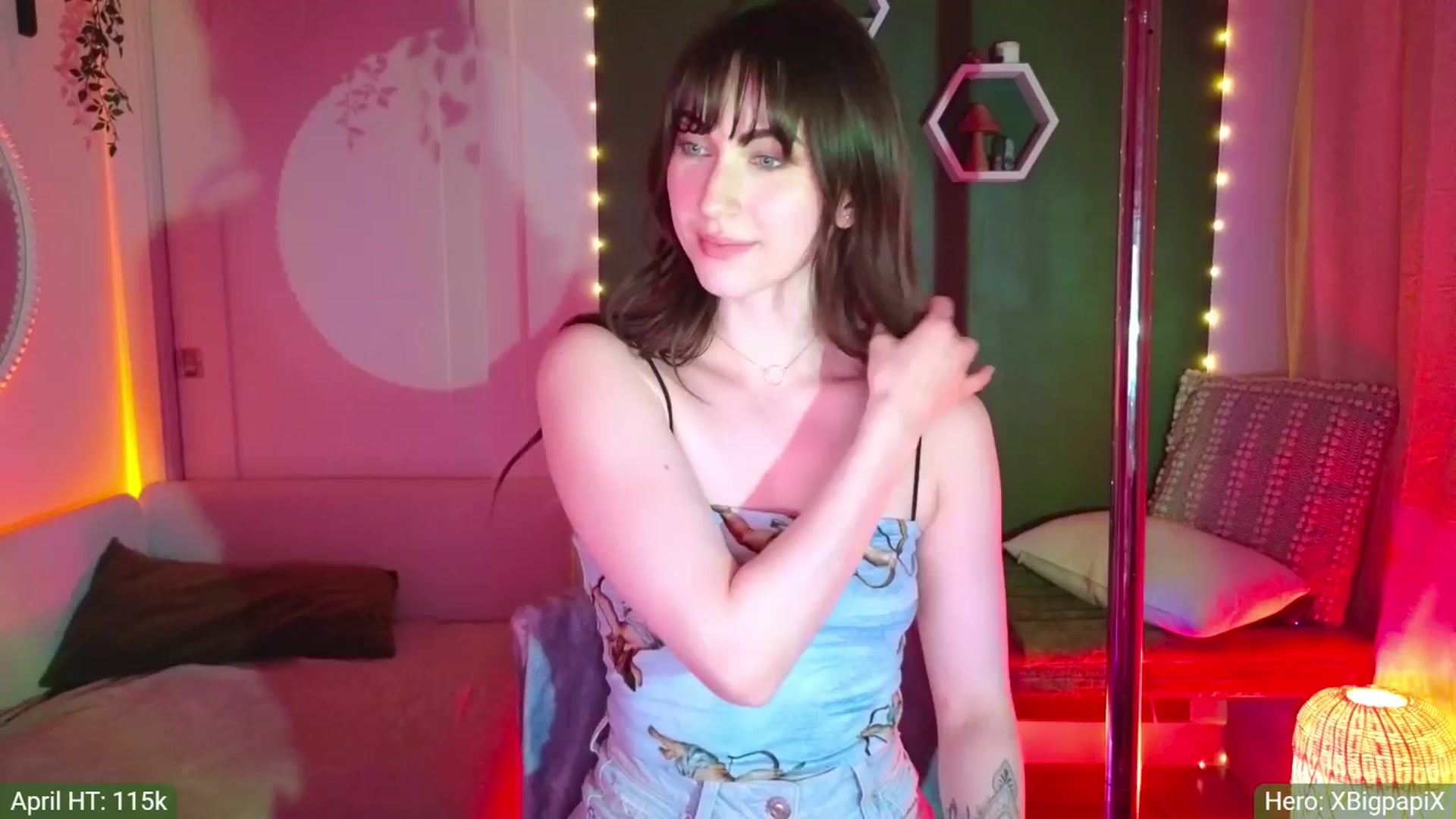 Gallery image thumbnail from JordynJaci's myfreecams stream on, 04/15/2024, 01:36 image 14 of 20