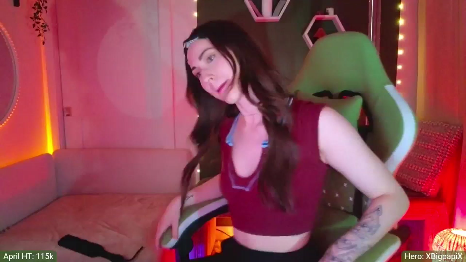 Gallery image thumbnail from JordynJaci's myfreecams stream on, 04/22/2024, 01:55 image 1 of 20