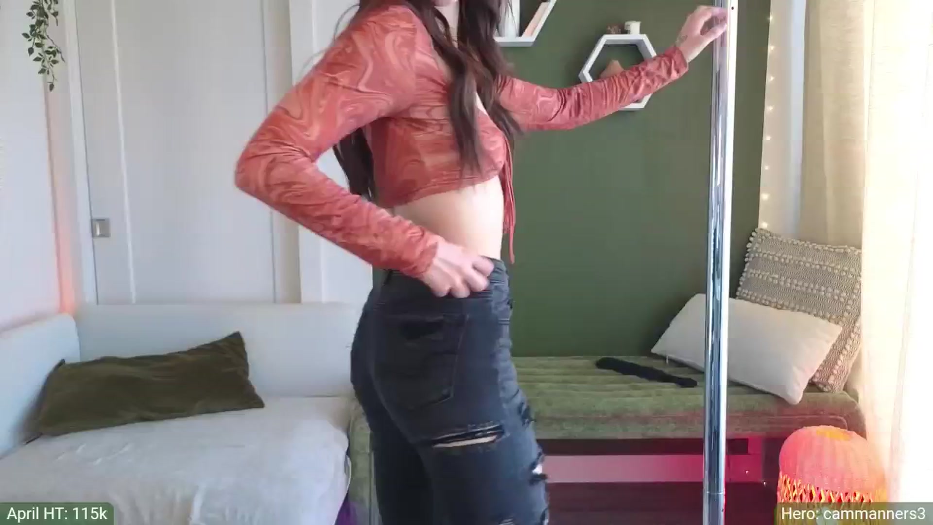 Gallery image thumbnail from JordynJaci's myfreecams stream on, 04/23/2024, 16:37 image 4 of 20