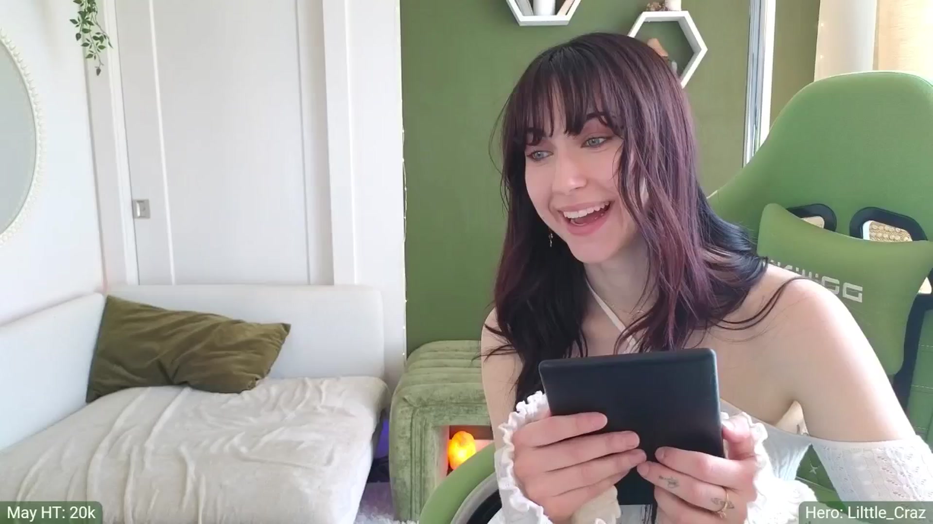 Gallery image thumbnail from JordynJaci's myfreecams stream on, 05/16/2024, 18:06 image 8 of 20