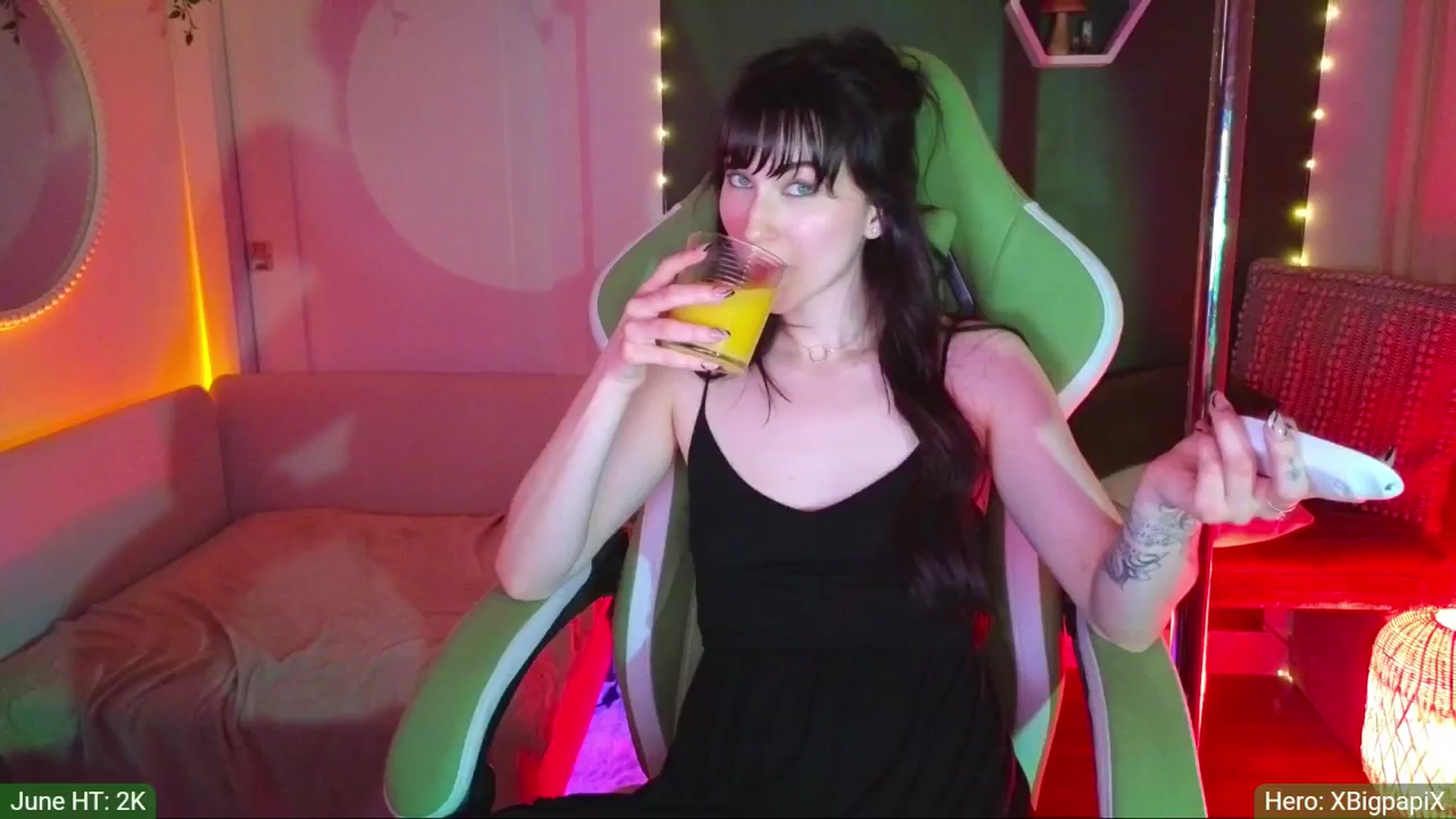 Gallery image thumbnail from JordynJaci's myfreecams stream on, 06/03/2024, 03:27 image 16 of 20