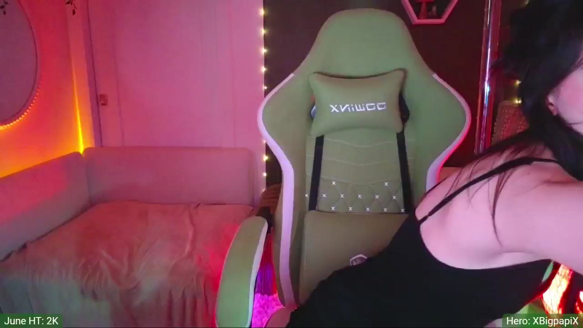 Gallery image thumbnail from JordynJaci's myfreecams stream on, 06/03/2024, 03:27 image 12 of 20