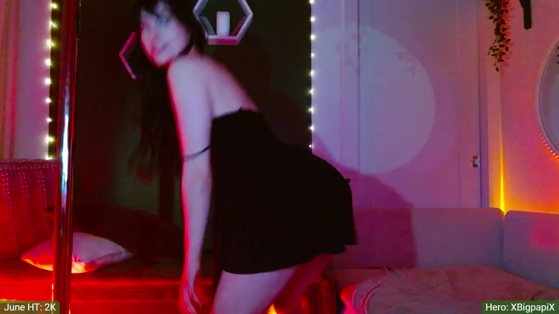 Gallery image thumbnail from JordynJaci's myfreecams stream on, 06/03/2024, 03:27 image 18 of 20