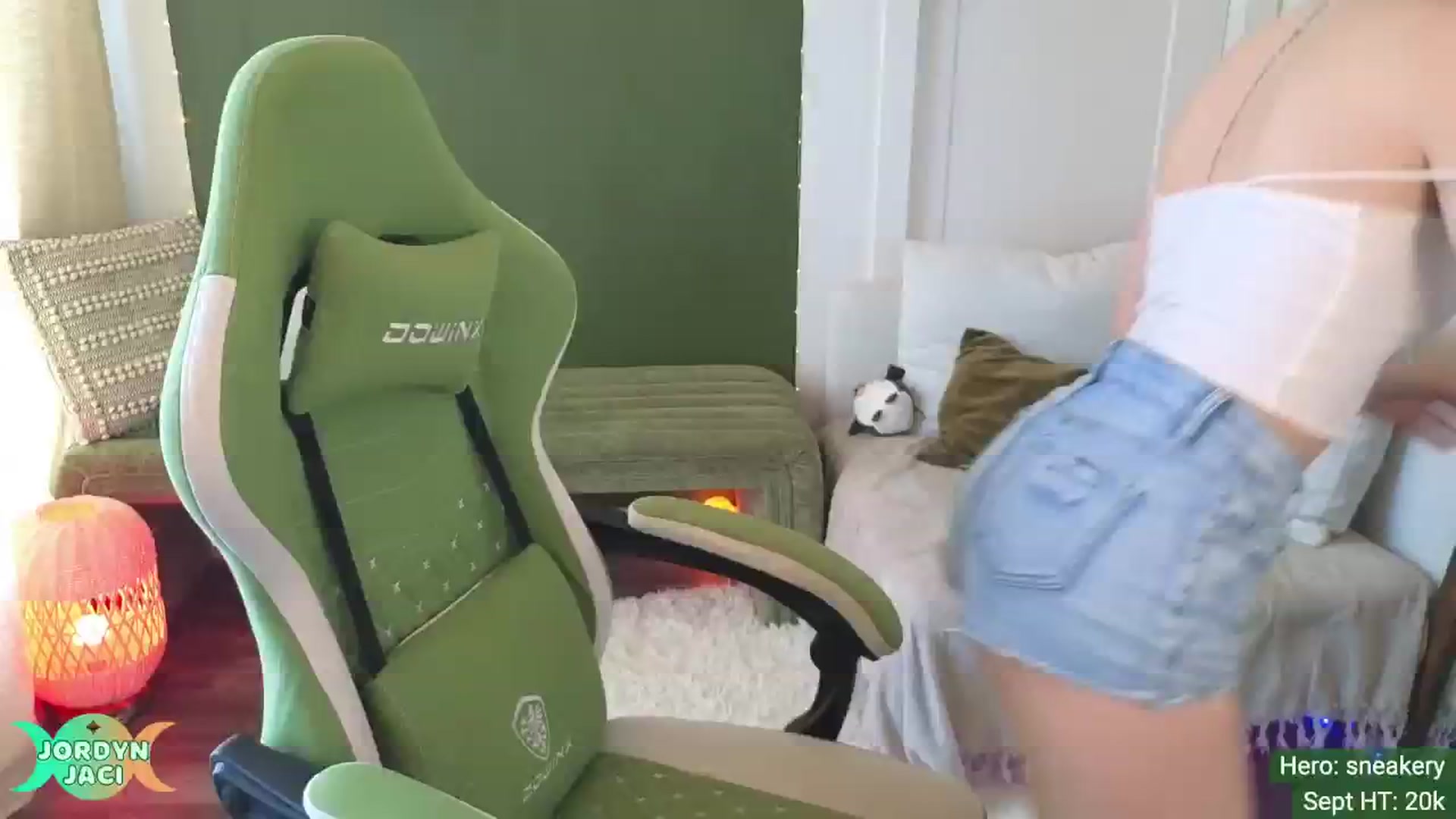 Gallery image thumbnail from JordynJaci's myfreecams stream on, 09/02/2024, 17:53 image 4 of 20