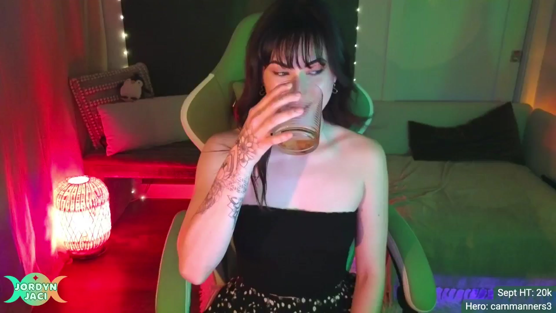 Gallery image thumbnail from JordynJaci's myfreecams stream on, 09/09/2024, 03:00 image 9 of 20
