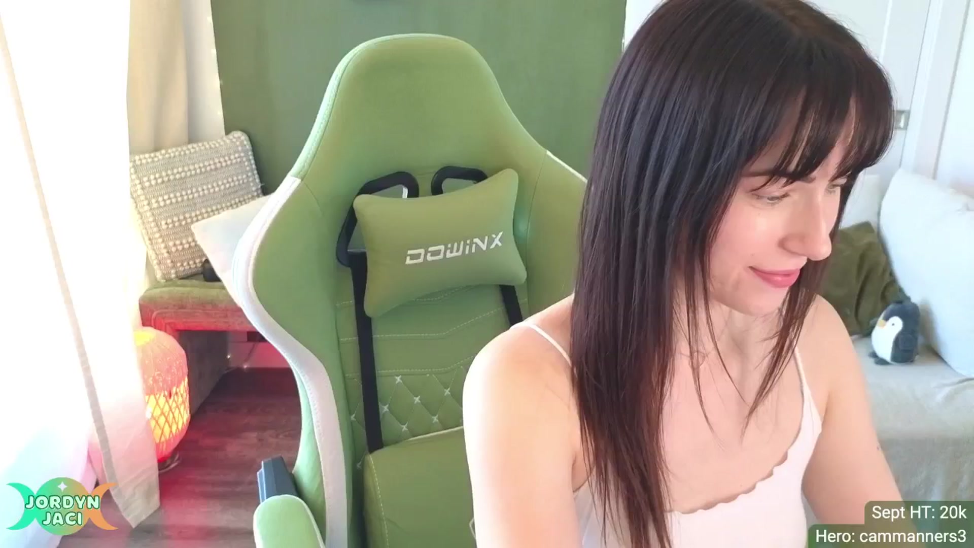 Gallery image thumbnail from JordynJaci's myfreecams stream on, 09/19/2024, 18:27 image 2 of 20