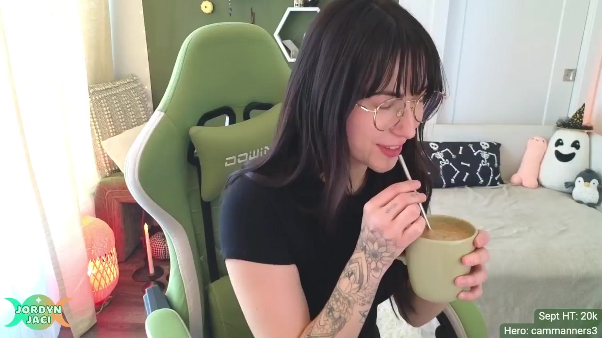 Gallery image thumbnail from JordynJaci's myfreecams stream on, 09/30/2024, 18:52 image 13 of 20