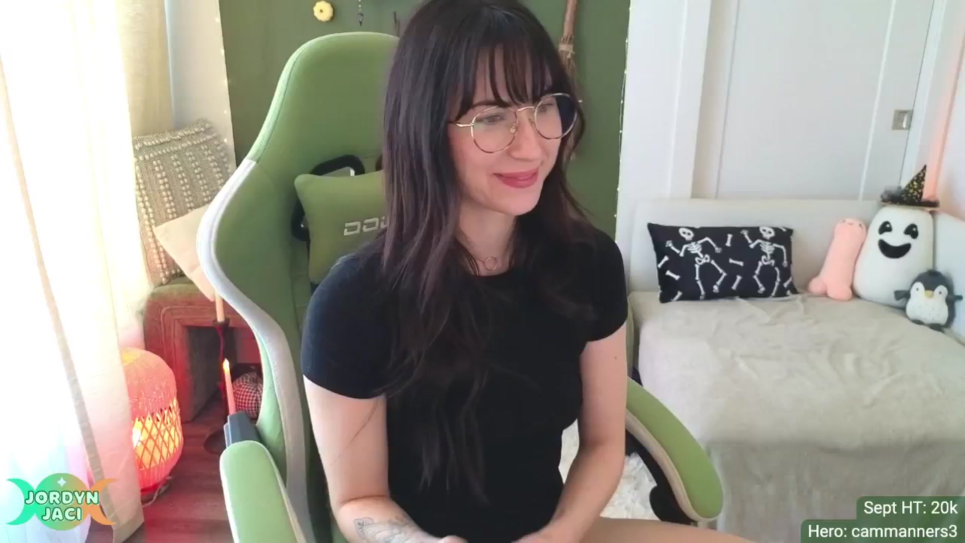 Gallery image thumbnail from JordynJaci's myfreecams stream on, 09/30/2024, 18:52 image 10 of 20