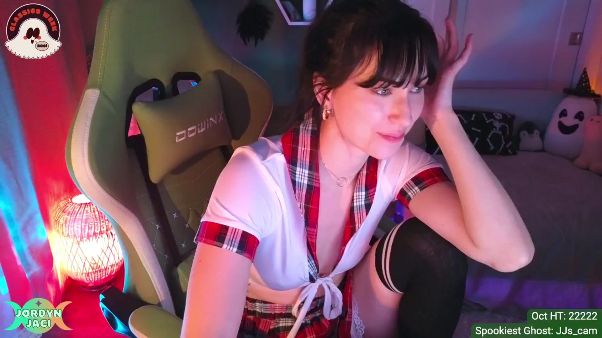 Gallery image thumbnail from JordynJaci's myfreecams stream on, 10/11/2024, 03:54 image 18 of 20