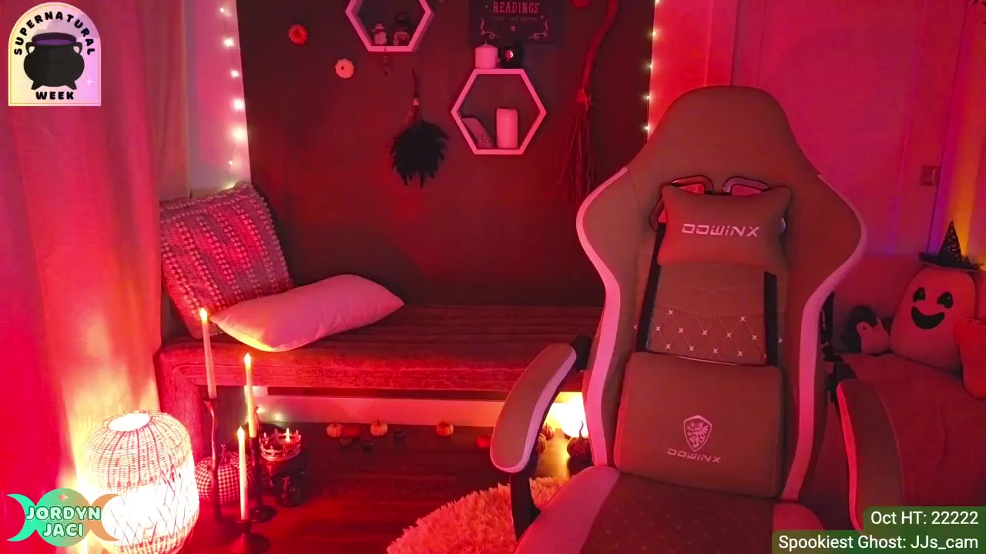 Gallery image thumbnail from JordynJaci's myfreecams stream on, 10/14/2024, 02:35 image 20 of 20