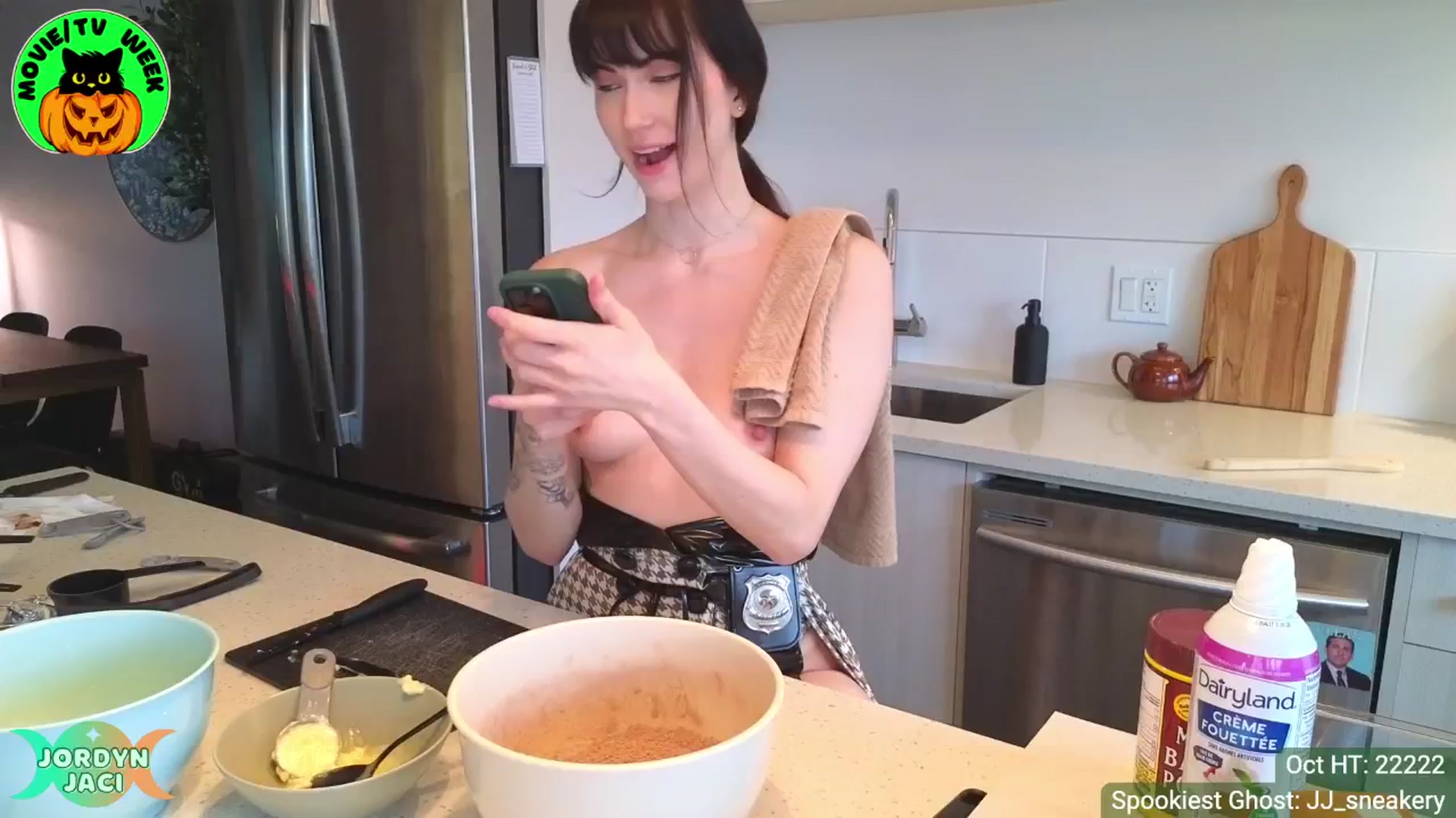 Gallery image thumbnail from JordynJaci's myfreecams stream on, 10/21/2024, 21:19 image 3 of 20