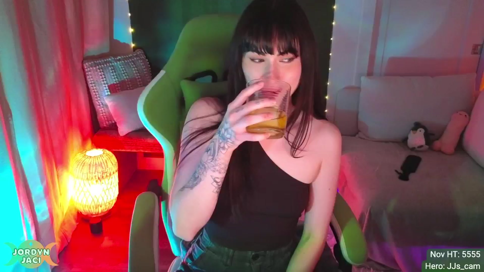Gallery image thumbnail from JordynJaci's myfreecams stream on, 11/08/2024, 03:27 image 7 of 20